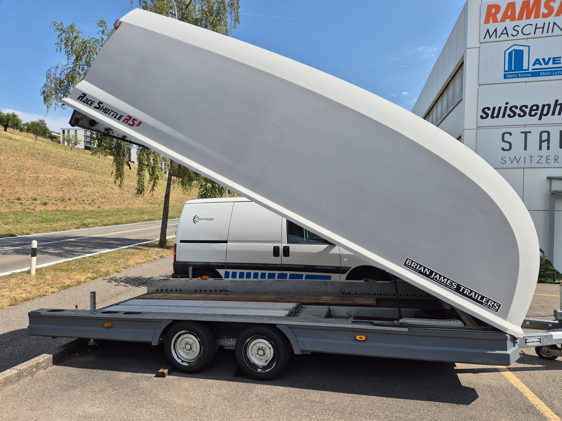 BRIAN JAMES TRAILERS T-RS-T-301-showroom-element-2