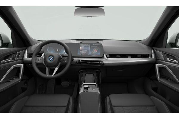 BMW X1 30e X Line xDrive U11 (CH) 📍-showroom-element-3