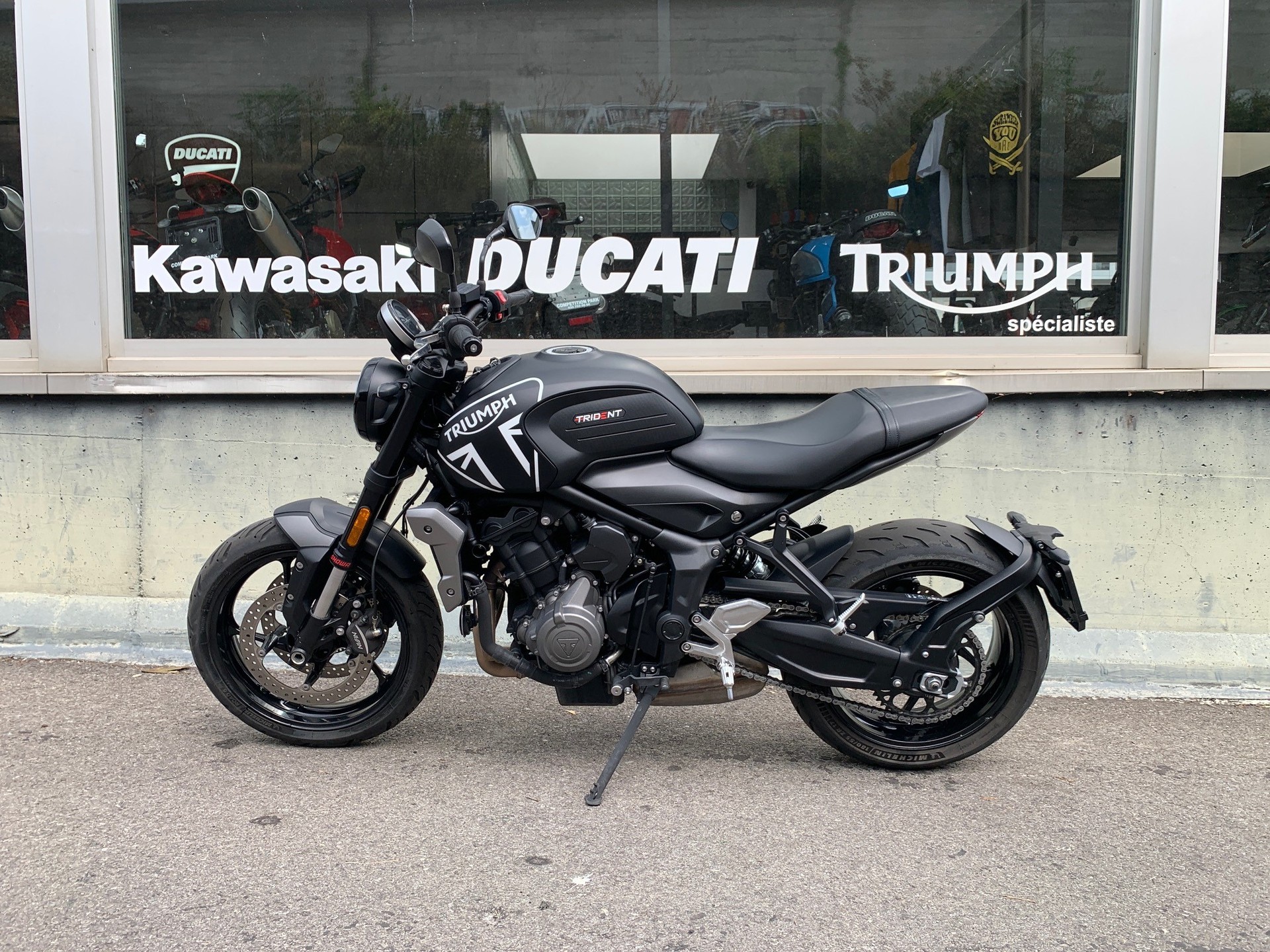 TRIUMPH Trident 660-image-1
