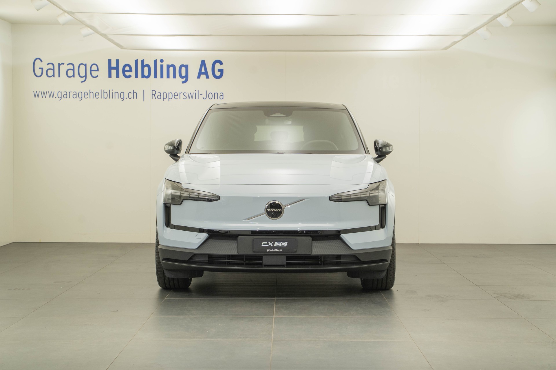 VOLVO EX30 P8 Ultra AWD-showroom-element-1