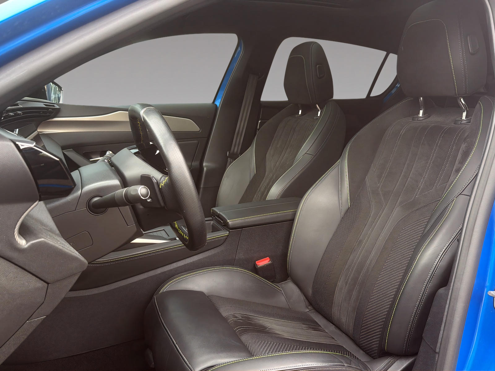 PEUGEOT 308 1.6 PHEV 225 GT Pack-image-5