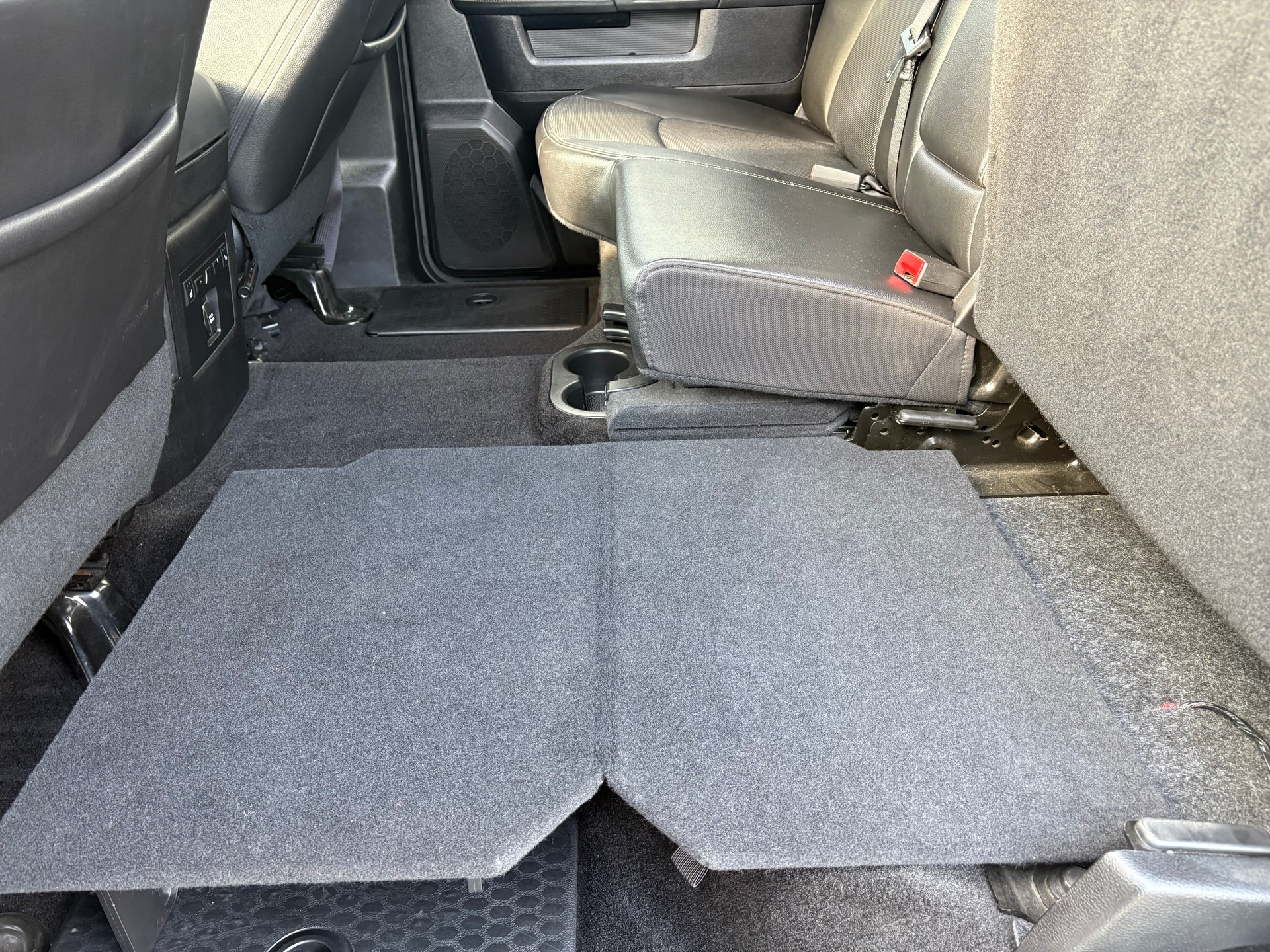 DODGE RAM 1500 Crewcab Laramie-image-17