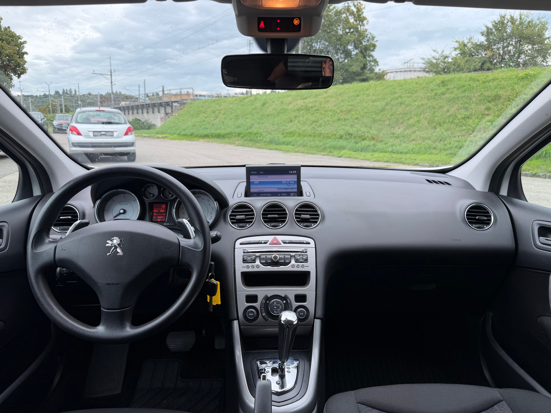 PEUGEOT 308 SW 1.6 HDI Access EGS6-image-11