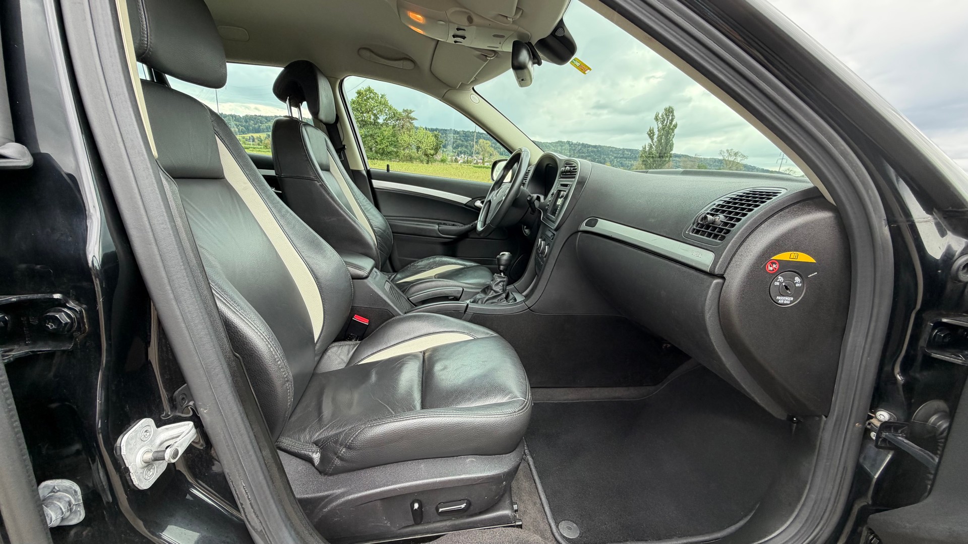 SAAB 9-3 1.9 TTiD Vector-image-10