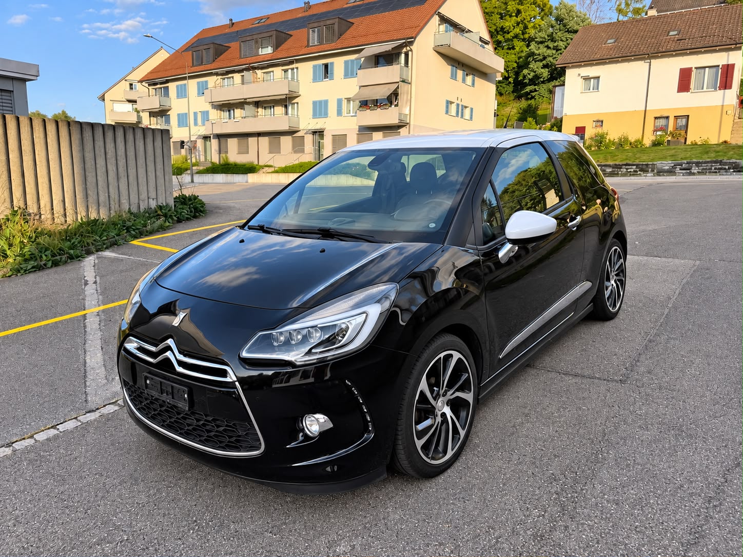 DS AUTOMOBILES DS3 1.6 THP Sport Chic-showroom-element-1