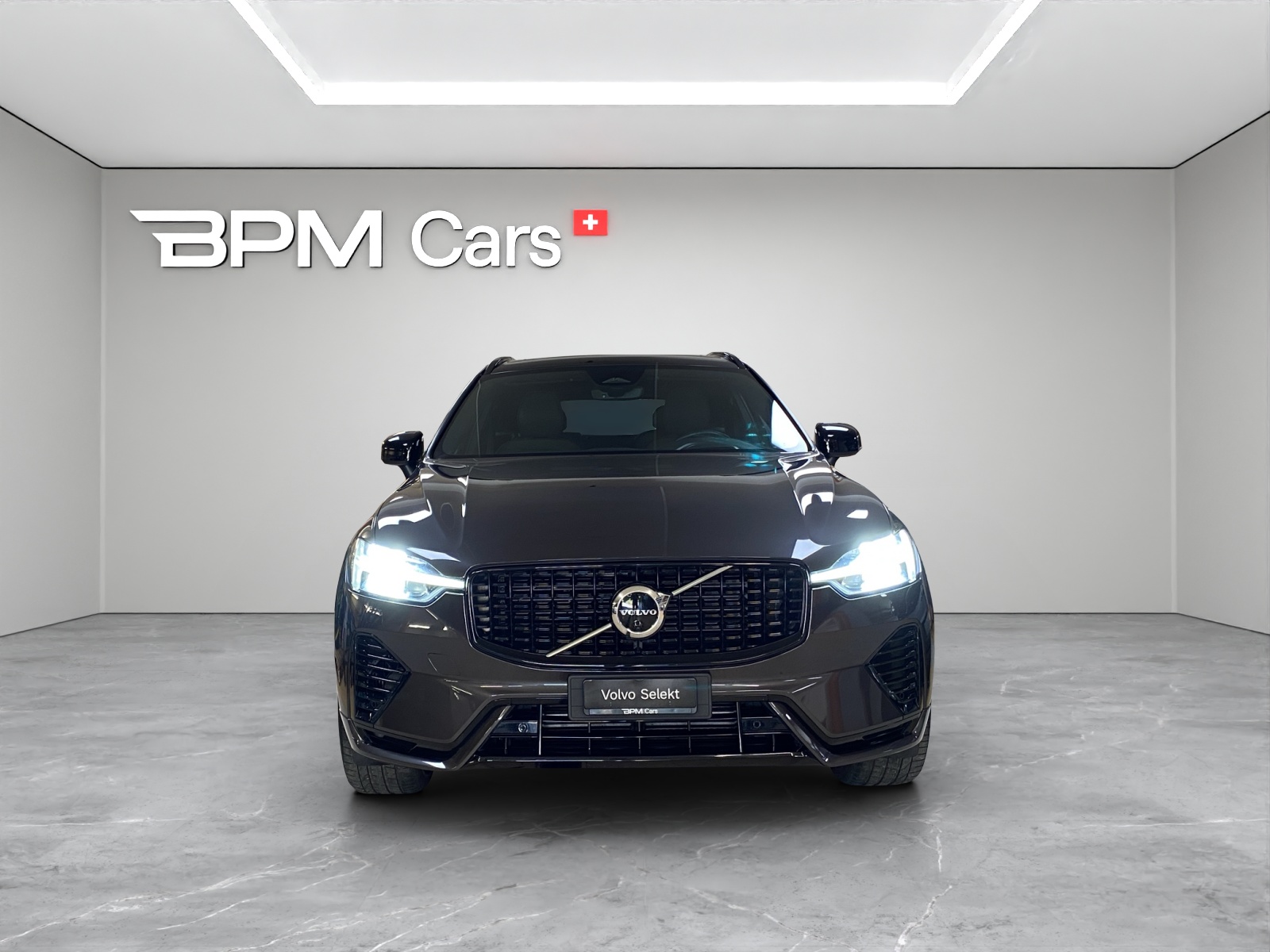 VOLVO XC60 T8 eAWD PluginHybrid Ultimate Dark Geartronic-showroom-element-2