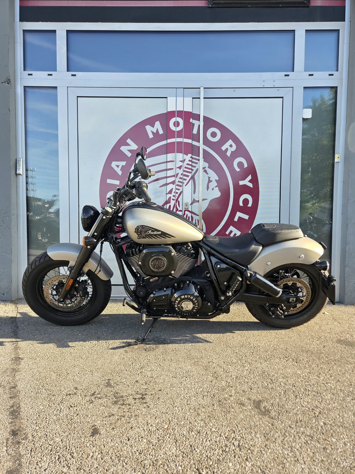 INDIAN Chief Bobber-image-1
