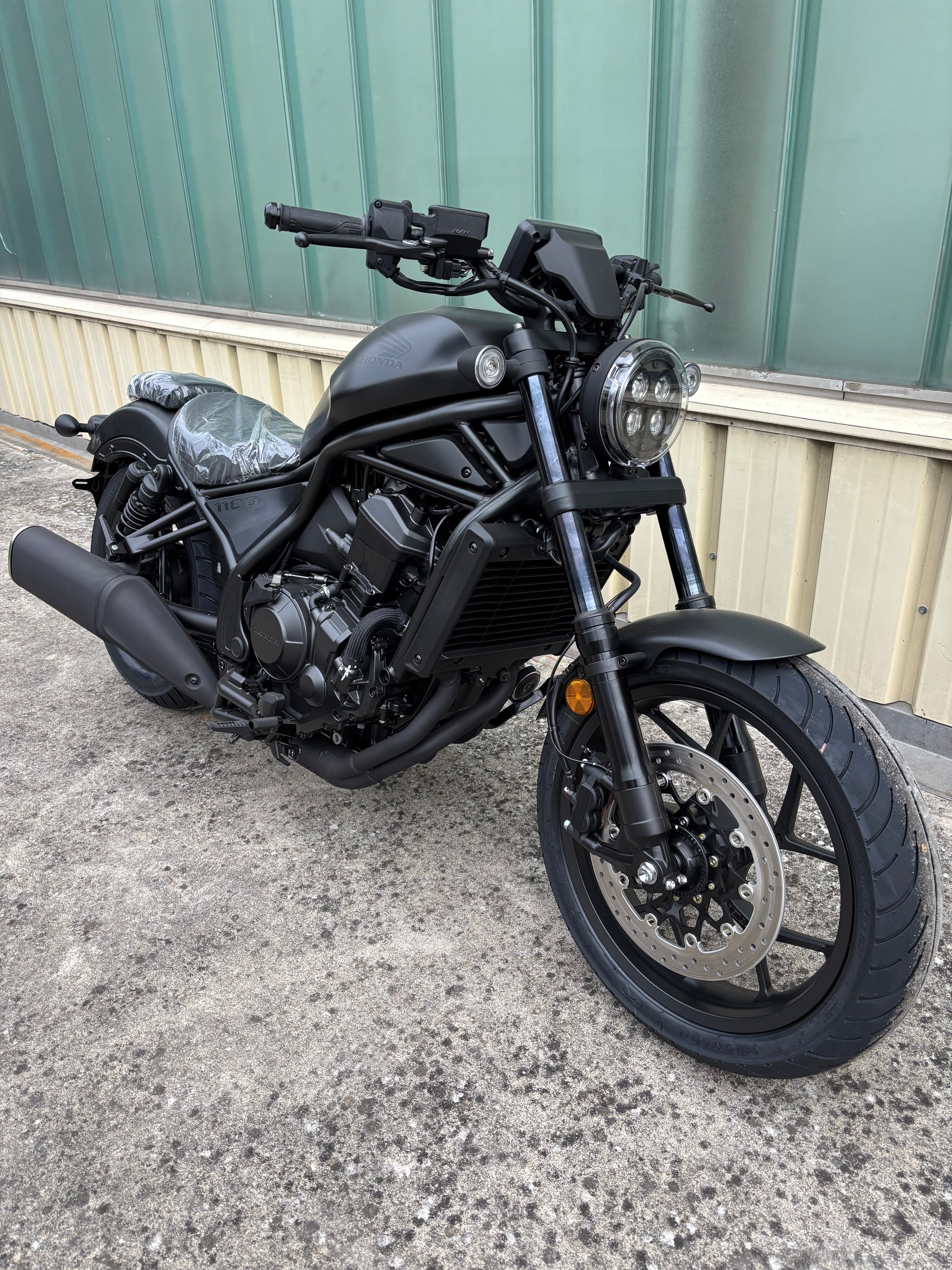 HONDA CMX 1100 Rebel-image-2