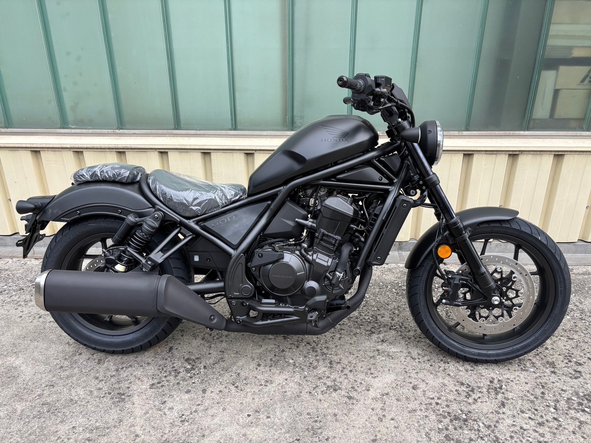 HONDA CMX 1100 Rebel-image-0