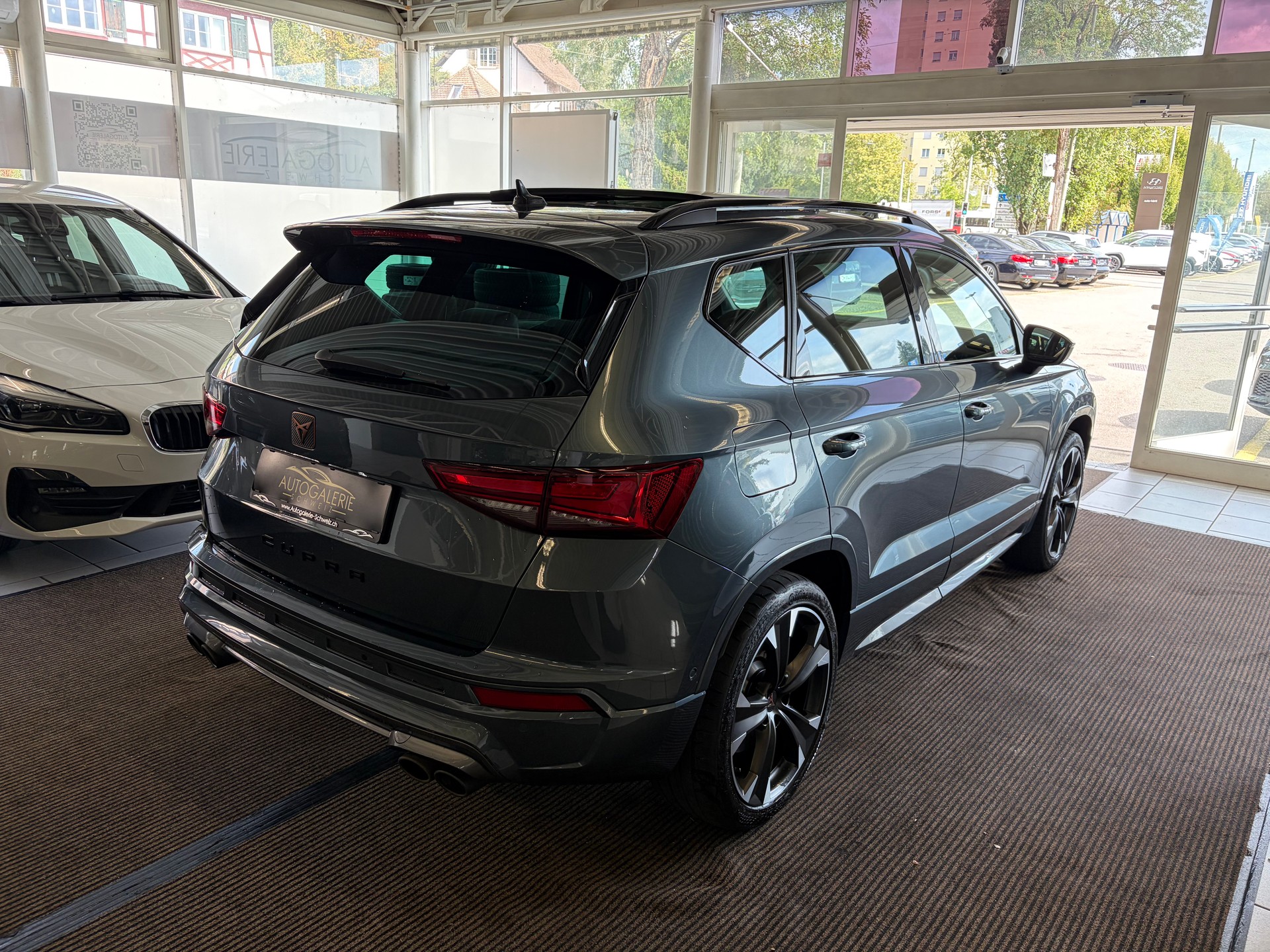 CUPRA Ateca 2.0TSI 4Drive DSG | AHK | PANORAMA | BeatsAudio Sound |-image-26
