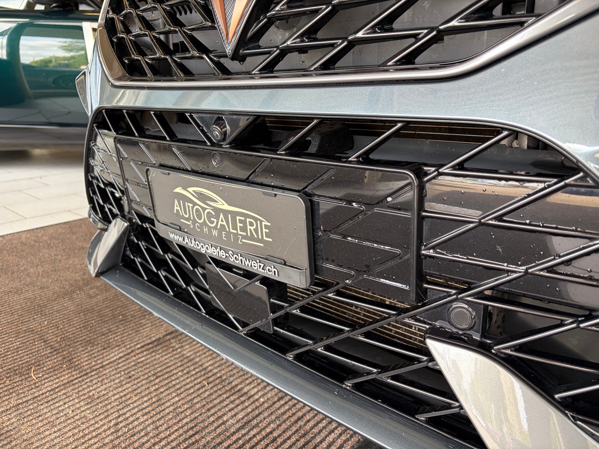 CUPRA Ateca 2.0TSI 4Drive DSG | AHK | PANORAMA | BeatsAudio Sound |-image-33