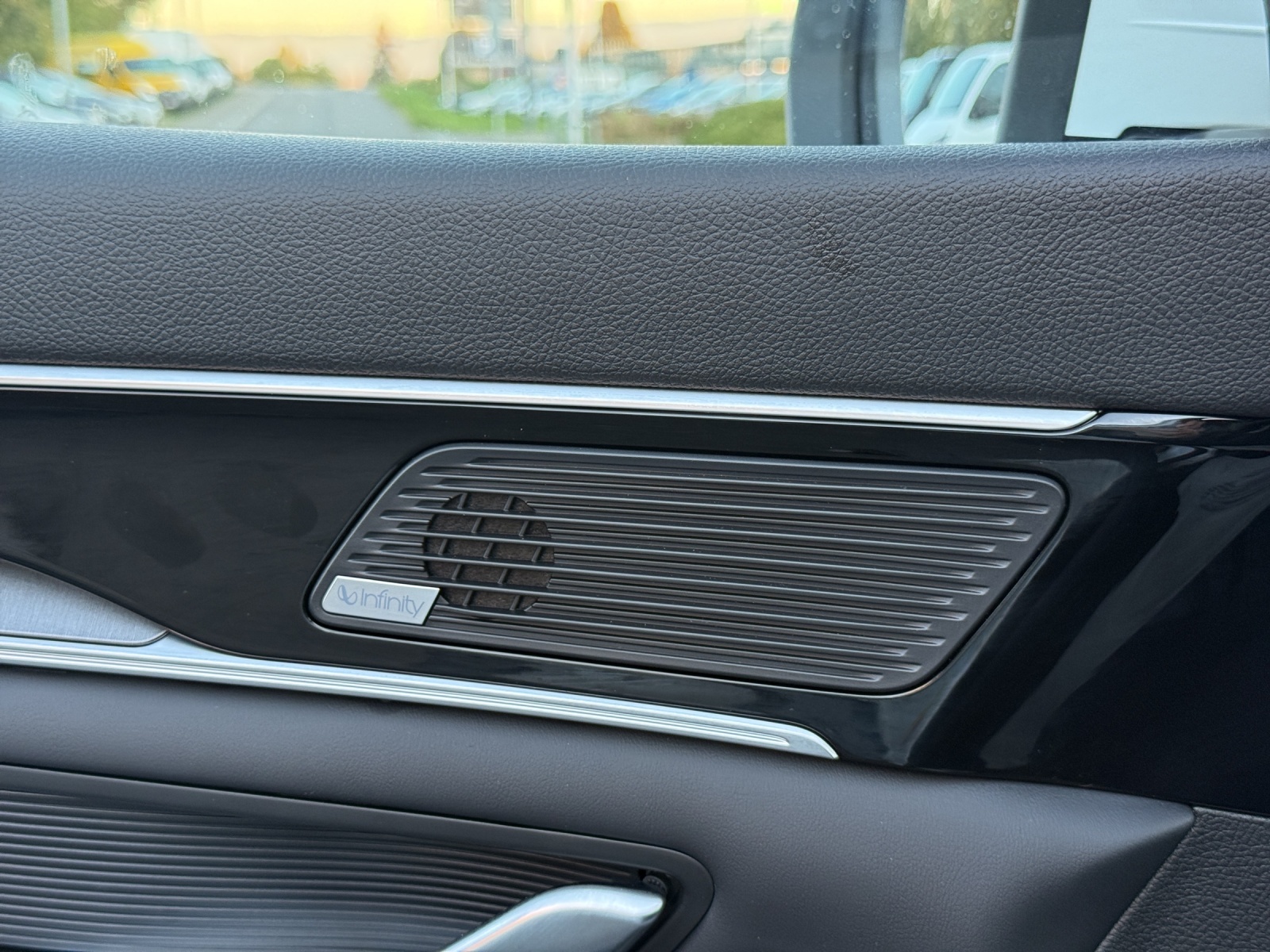 BYD Seal U DM-i Design AWD-image-29