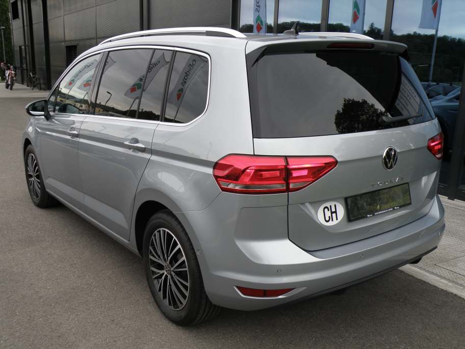 VW Touran 1.5 TSI Highline DSG-showroom-element-2