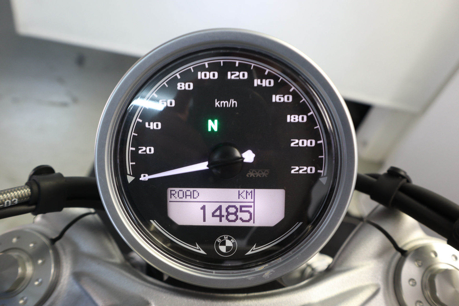 BMW R nineT Scrambler-image-2