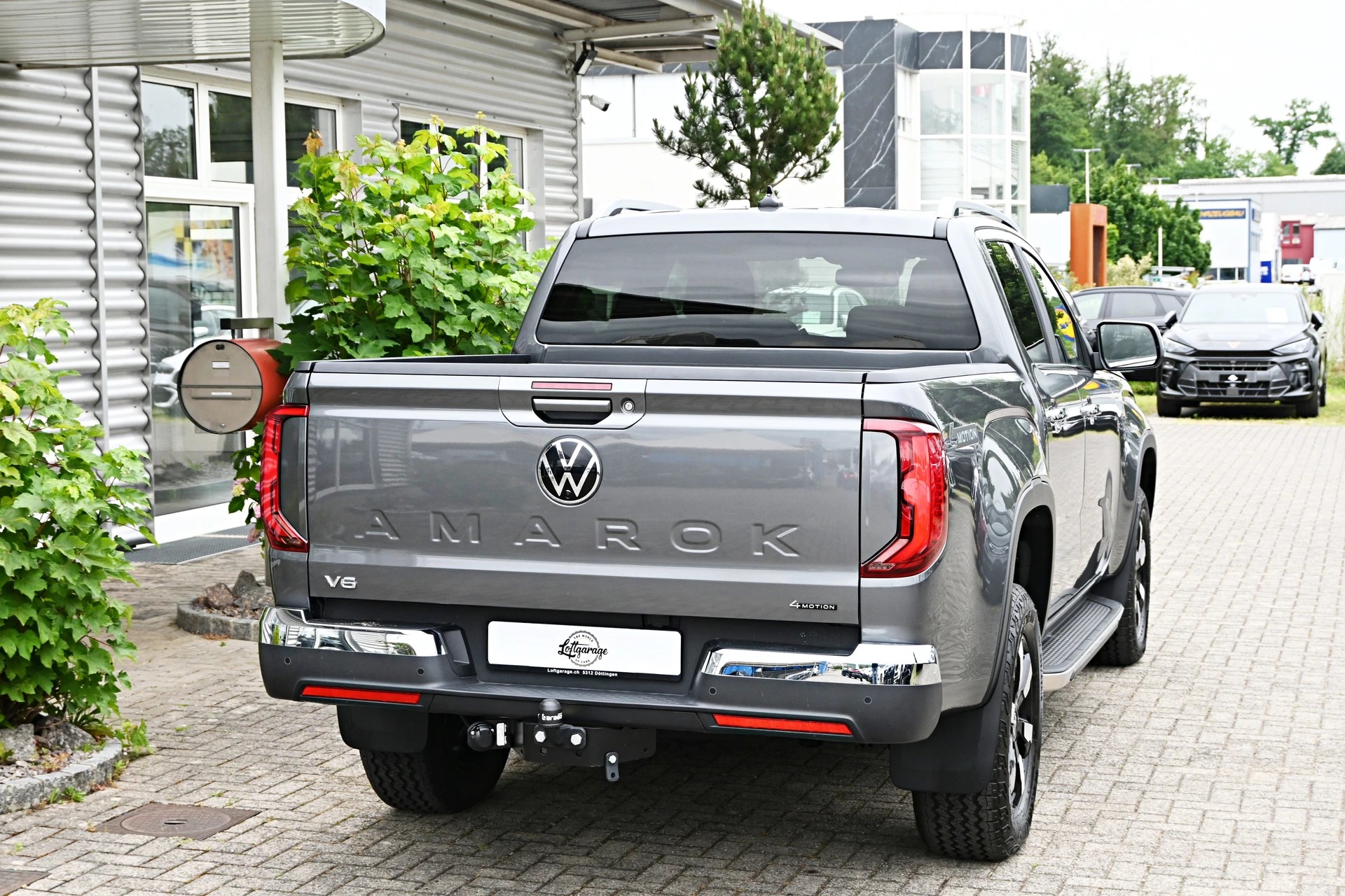 VW Amarok 3.0TDI V6 Style 4X4 240PS + AHK 3500kg + Werksgarantie bis 05.2030-image-10