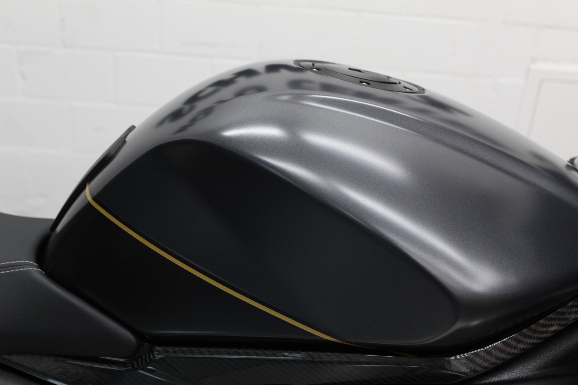 TRIUMPH Speed Triple 1200 RR-image-6