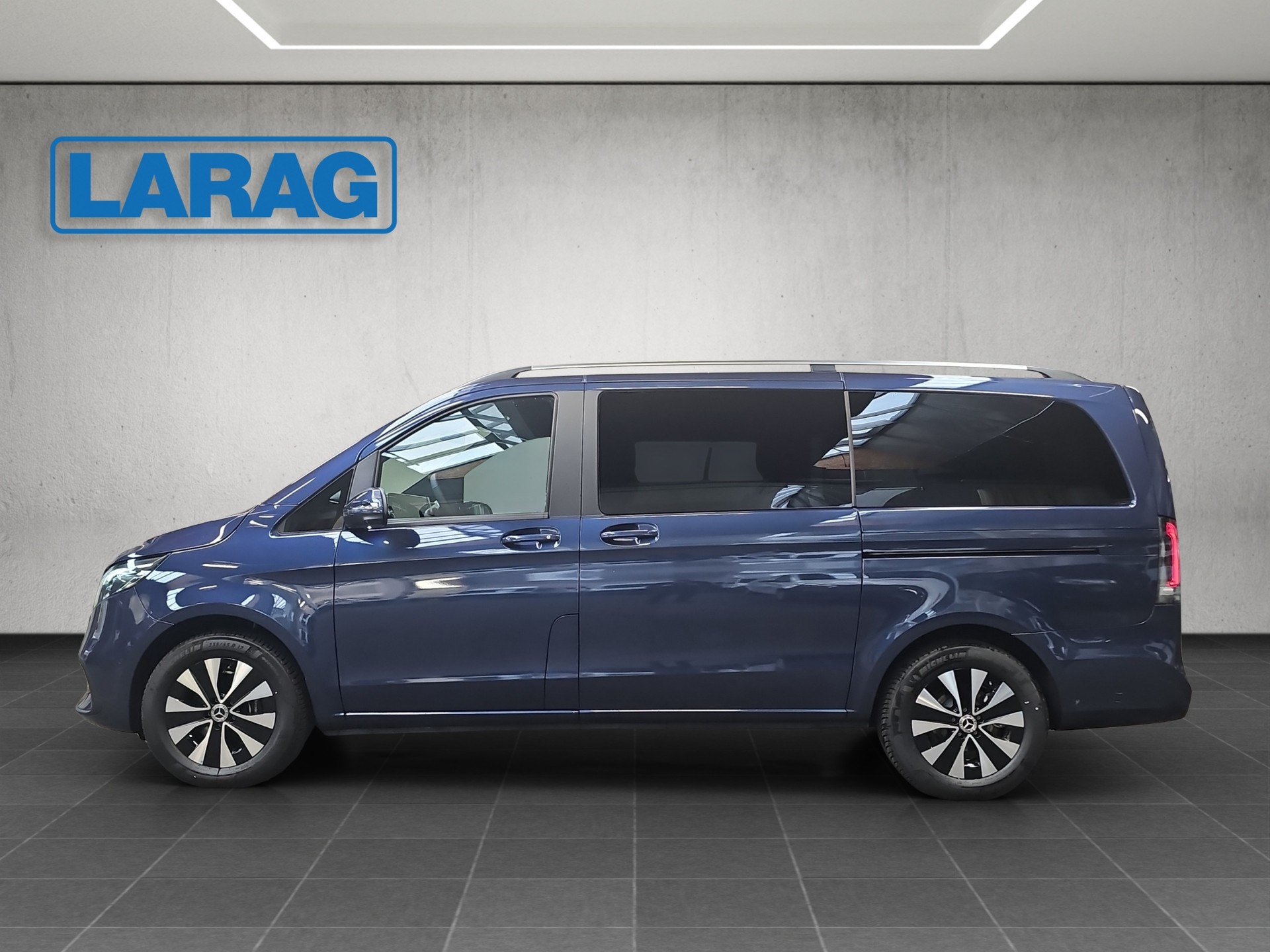MERCEDES-BENZ V 250 d lang Style 9G-Tronic-image-2