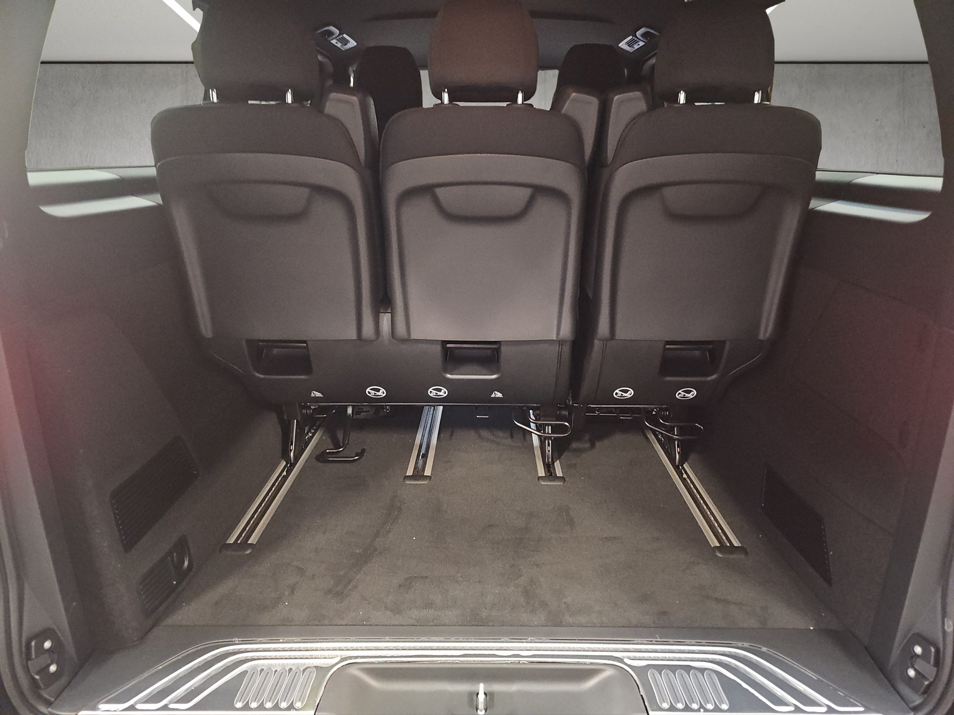 MERCEDES-BENZ V 250 d lang Style 9G-Tronic-image-9