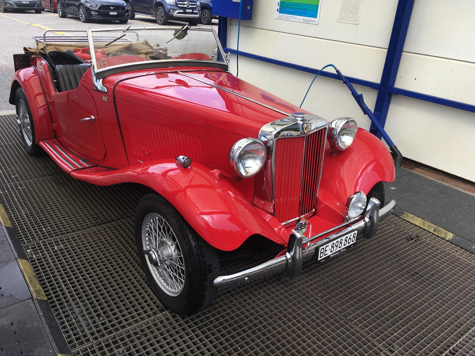 MG MG TD