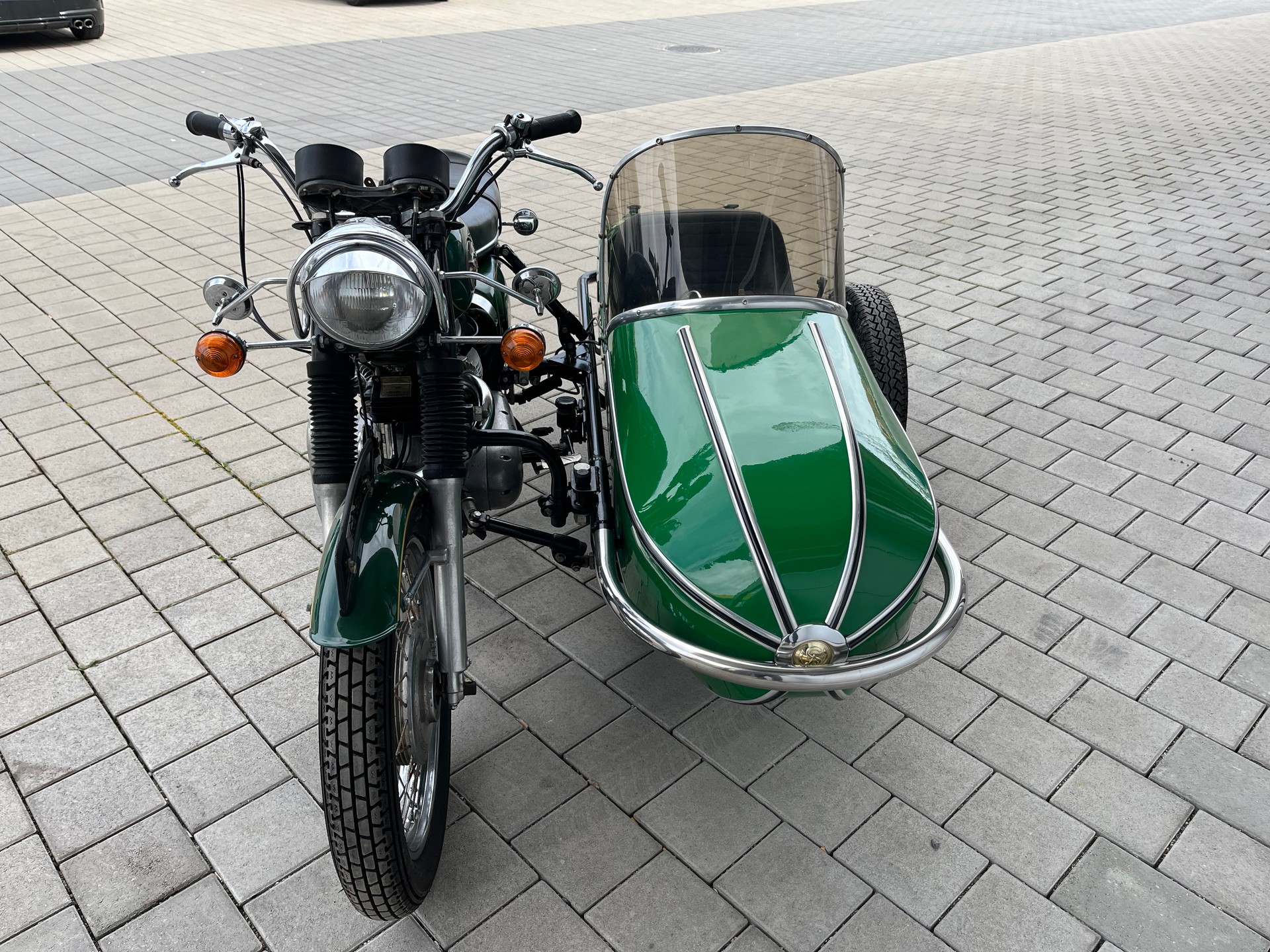 BSA A65 Lightning-image-4