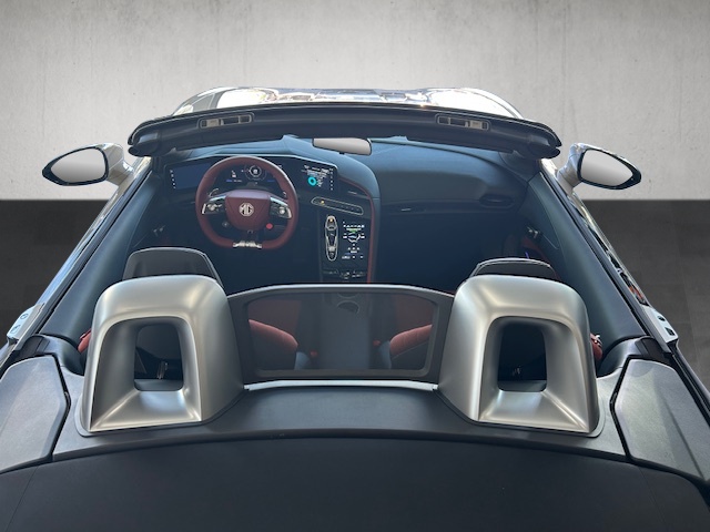 MG Cyberster 77kWh 4WD-image-5