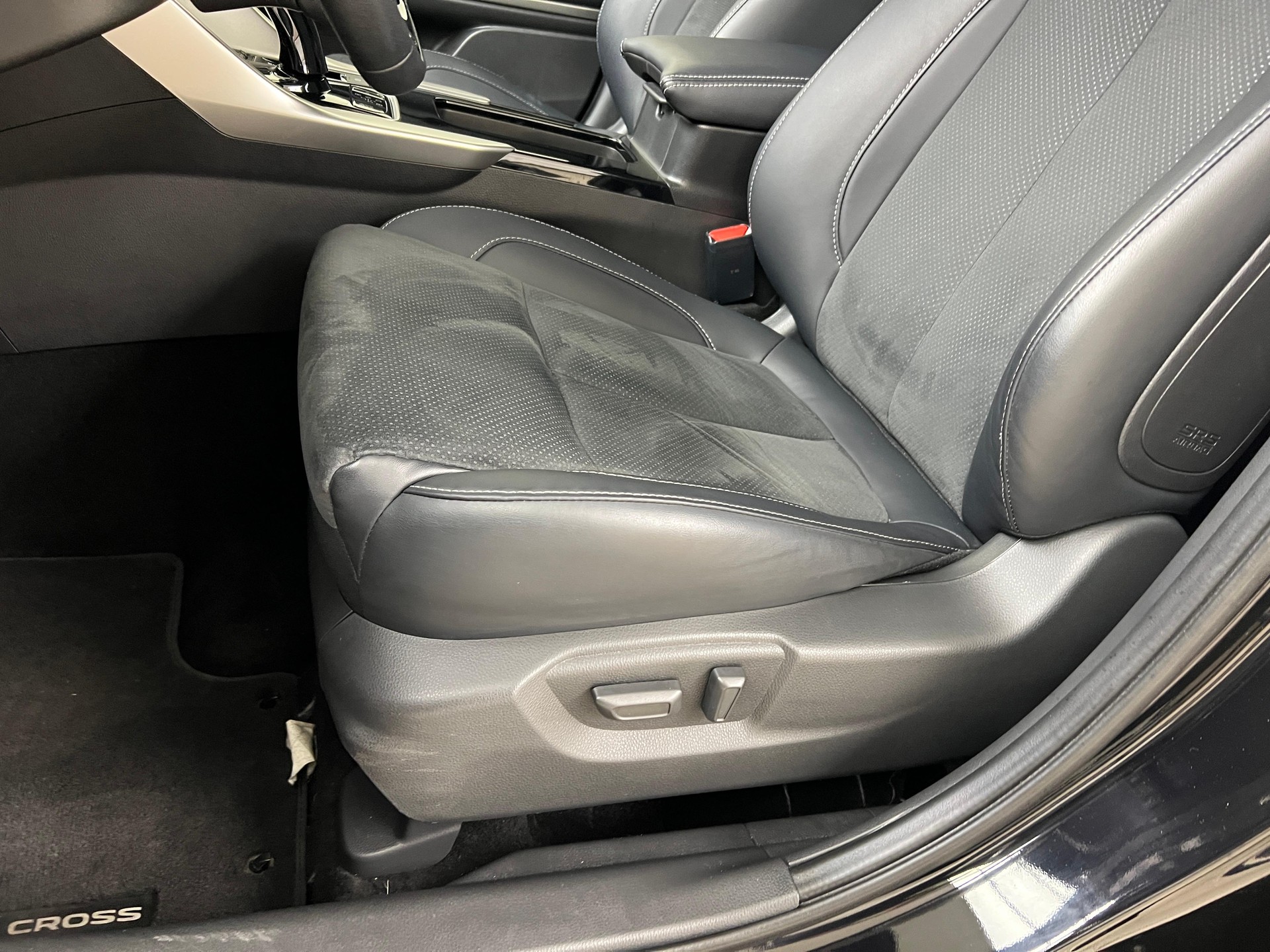 MITSUBISHI Eclipse Cross 2.4 PHEV Intense 4x4 / ab 3,99% Leasing bei Abschluss einer Protect Autoversicherung-image-7
