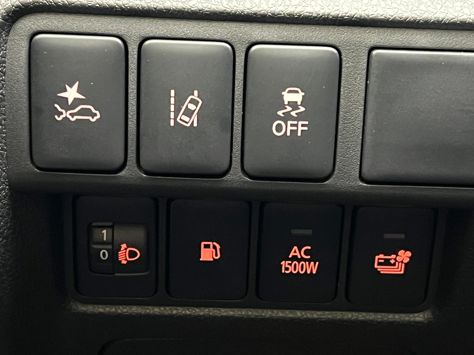 MITSUBISHI Eclipse Cross 2.4 PHEV Intense 4x4 / ab 3,99% Leasing bei Abschluss einer Protect Autoversicherung-image-13