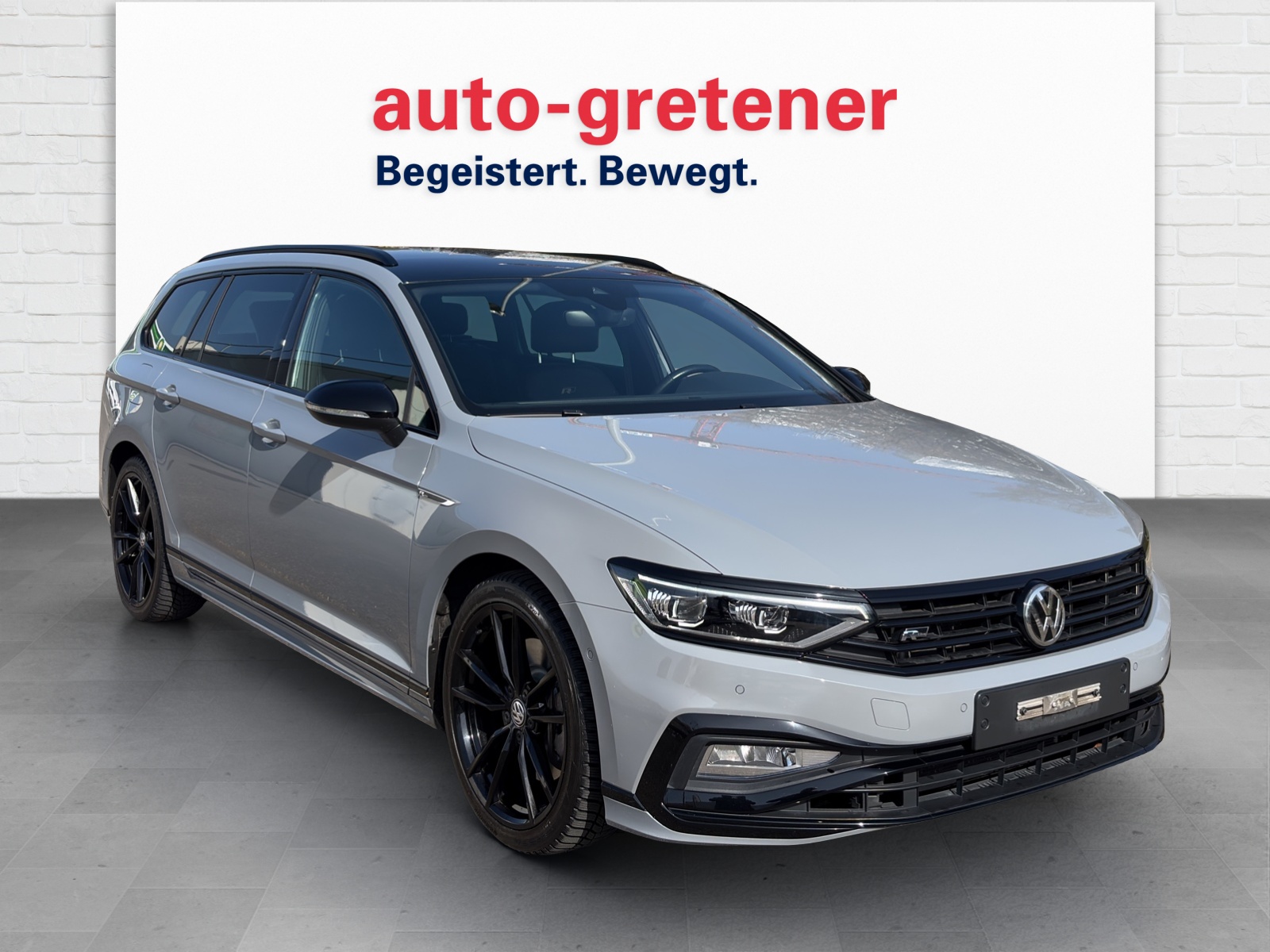VW Passat Variant 2.0 TSI R-Line Design DSG 4m-showroom-element-3
