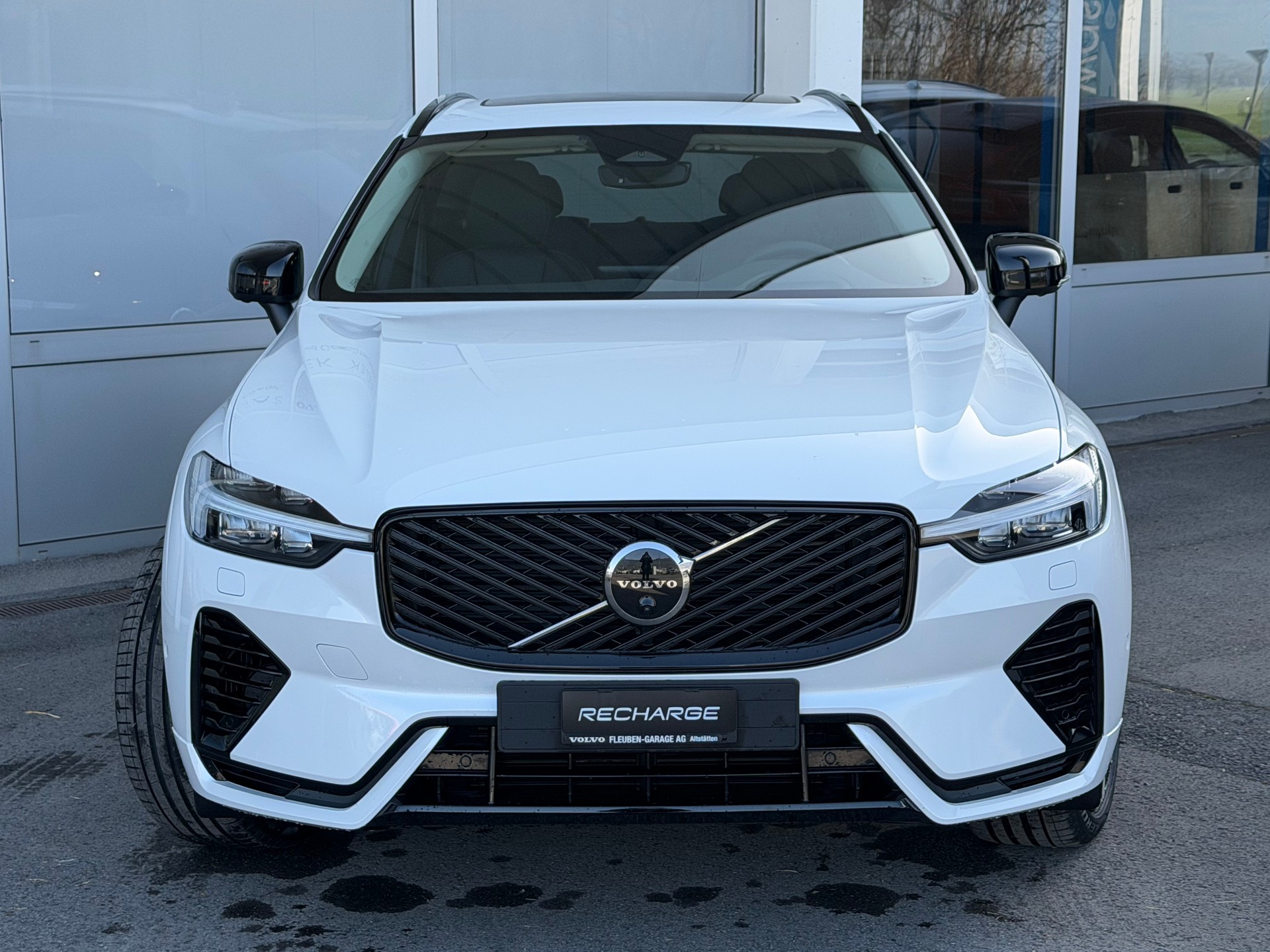 VOLVO XC60 T8 eAWD PluginHybrid Ultra Dark Geartronic-image-26