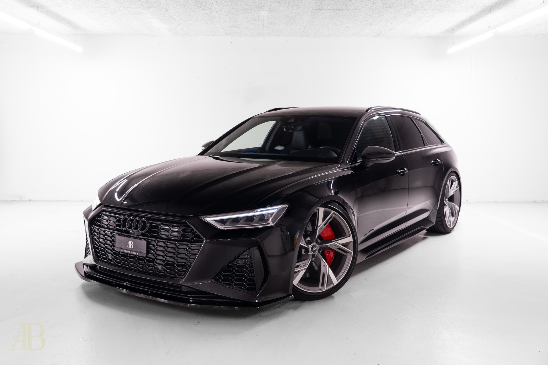 AUDI RS6 Avant 4.0 V8 TFSI quattro T-Tronic - Ab Service-image-2