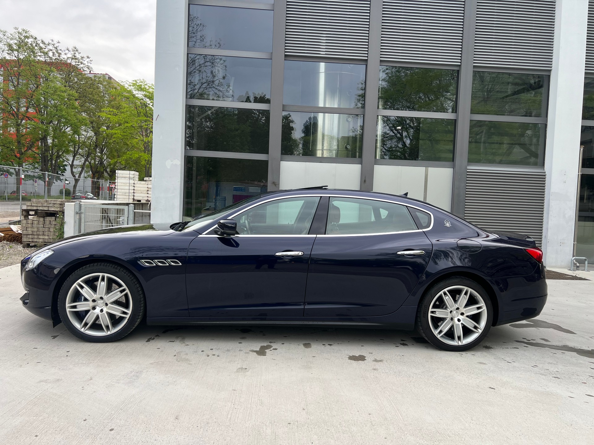 MASERATI Quattroporte 3.8 V8 DI Biturbo GTS Automatica-showroom-element-1