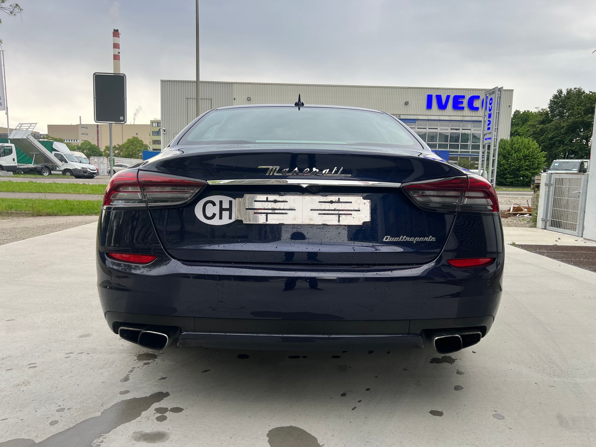 MASERATI Quattroporte 3.8 V8 DI Biturbo GTS Automatica-showroom-element-3