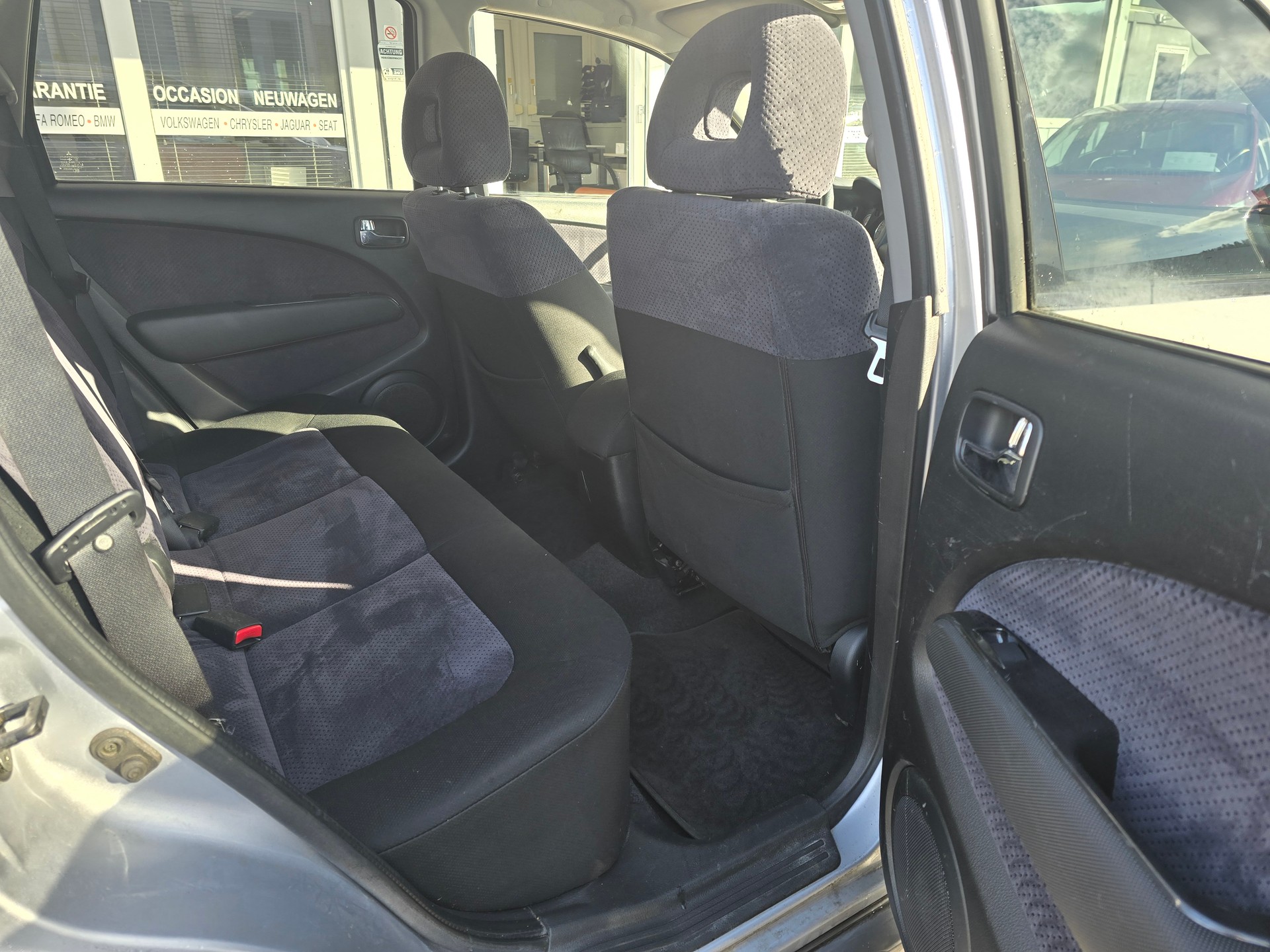 MITSUBISHI Outlander 2.4 16V Sport-image-13