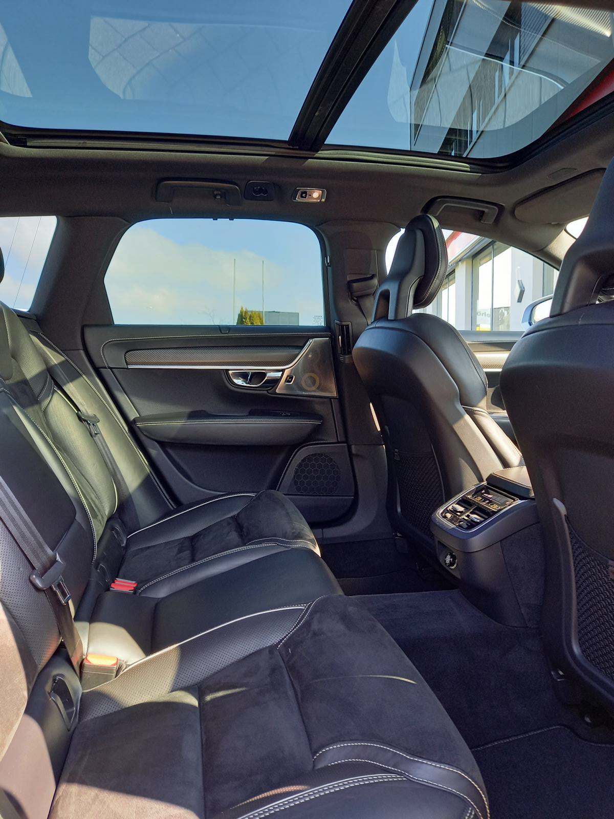 VOLVO V90 T6 AWD R-Design Geartronic-image-17