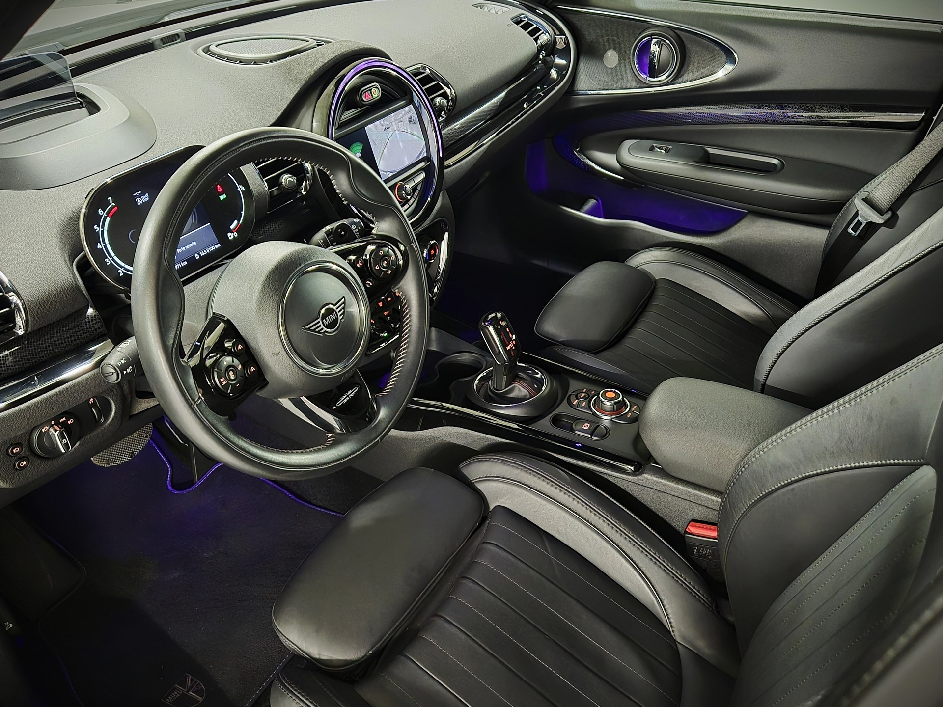 MINI Clubman Cooper S ALL4 Steptronic-image-9