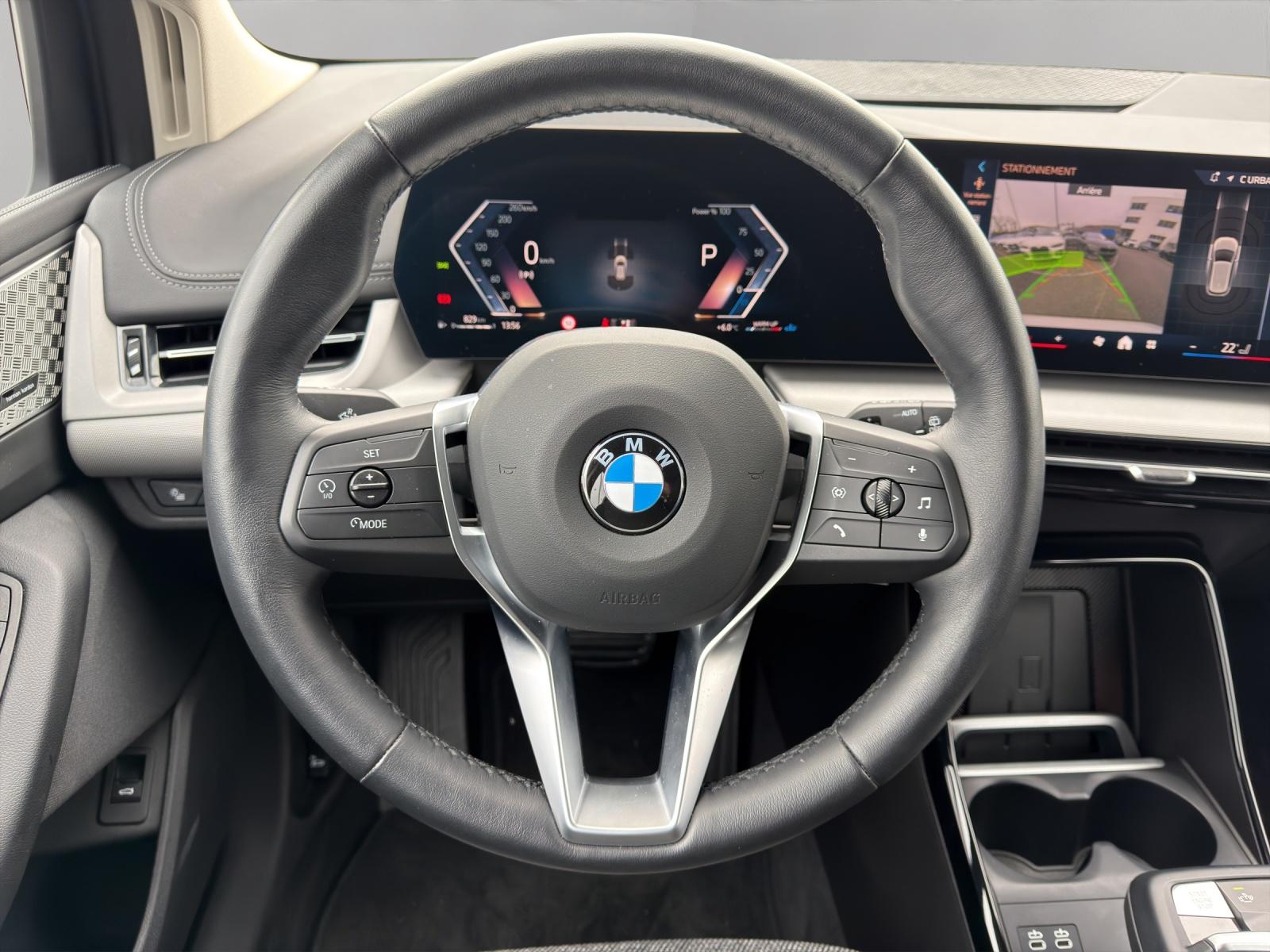 BMW 220i Active Tourer DKG-image-13