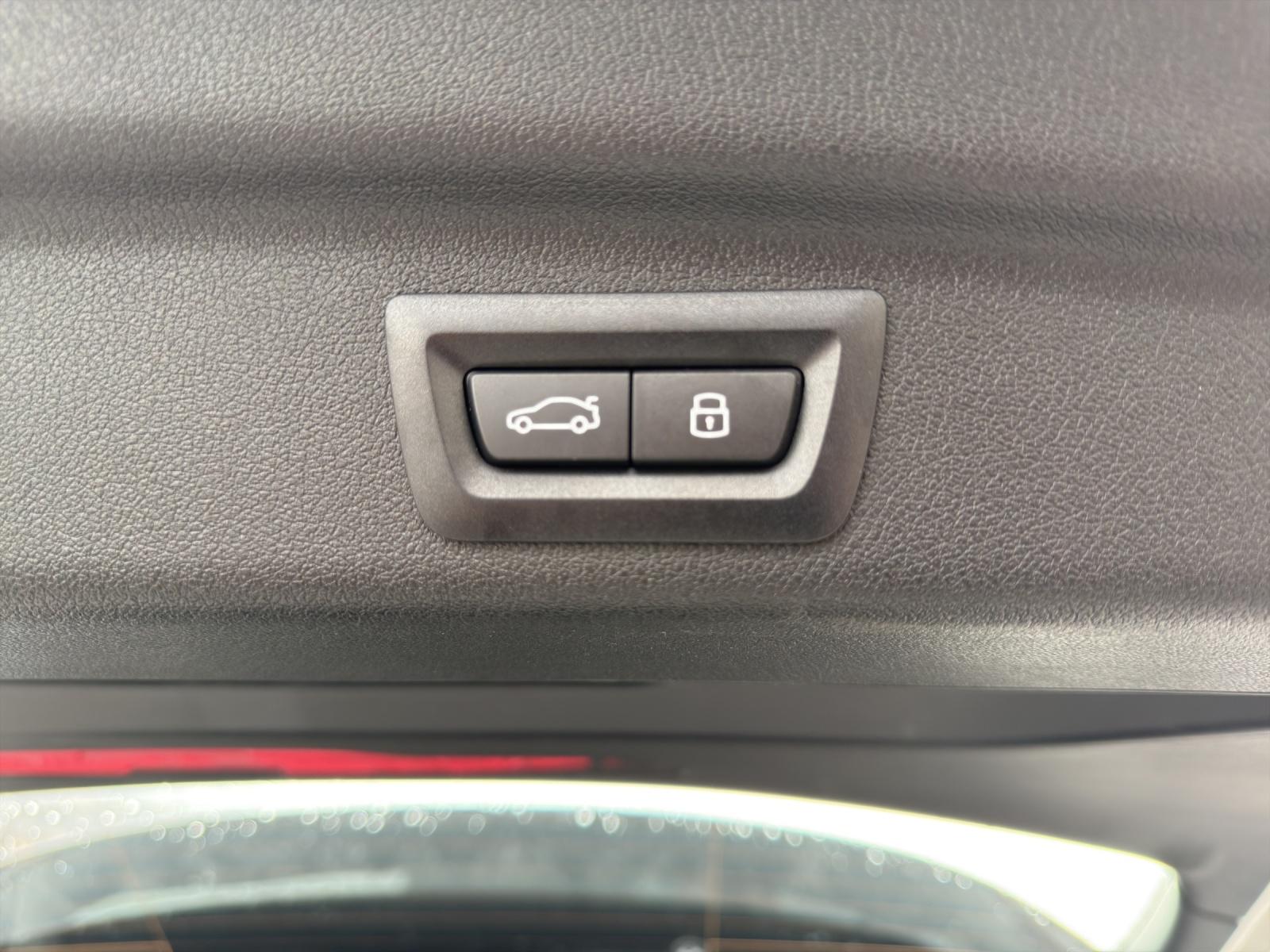 BMW 220i Active Tourer DKG-image-22