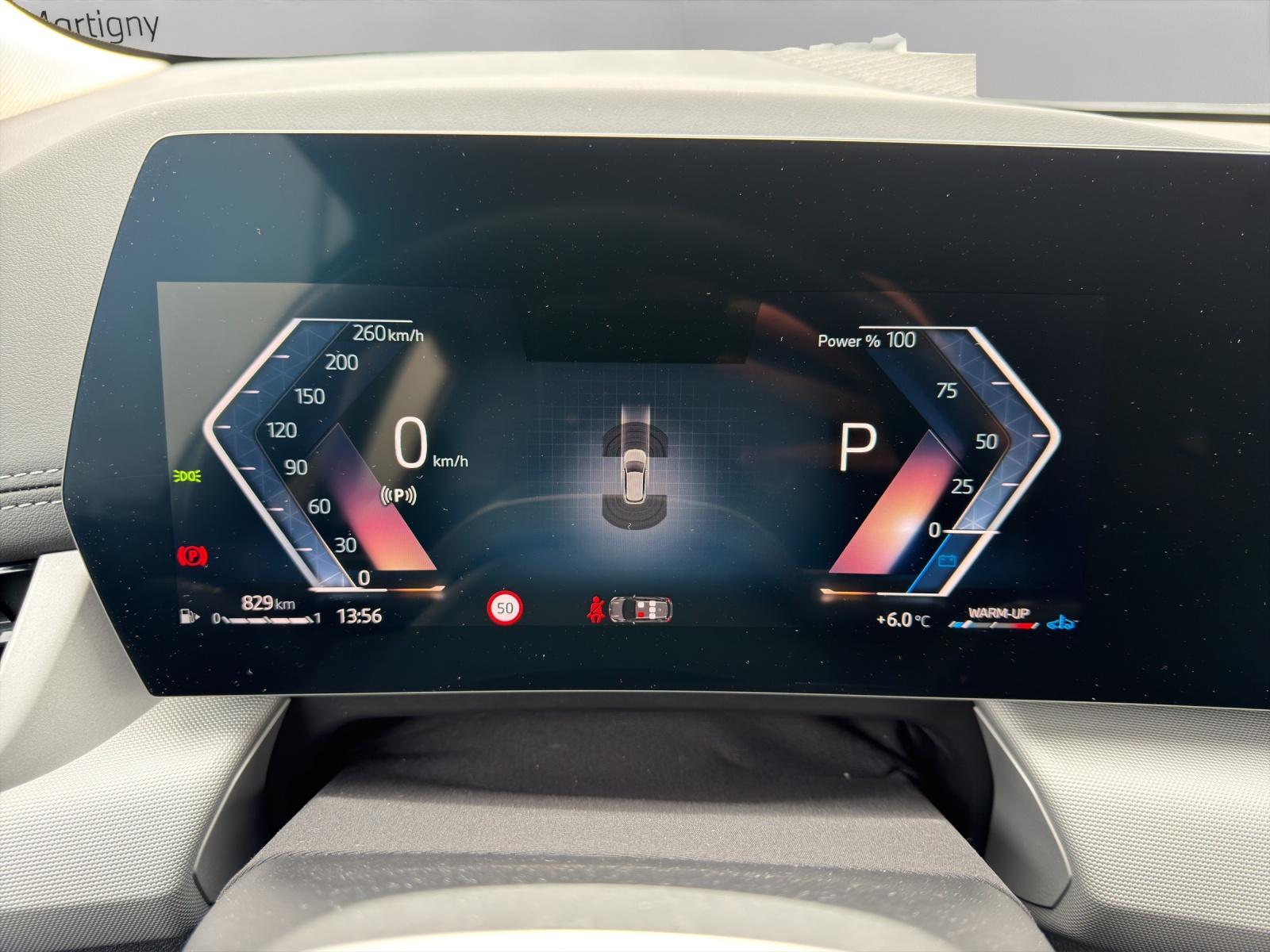 BMW 220i Active Tourer DKG-image-14