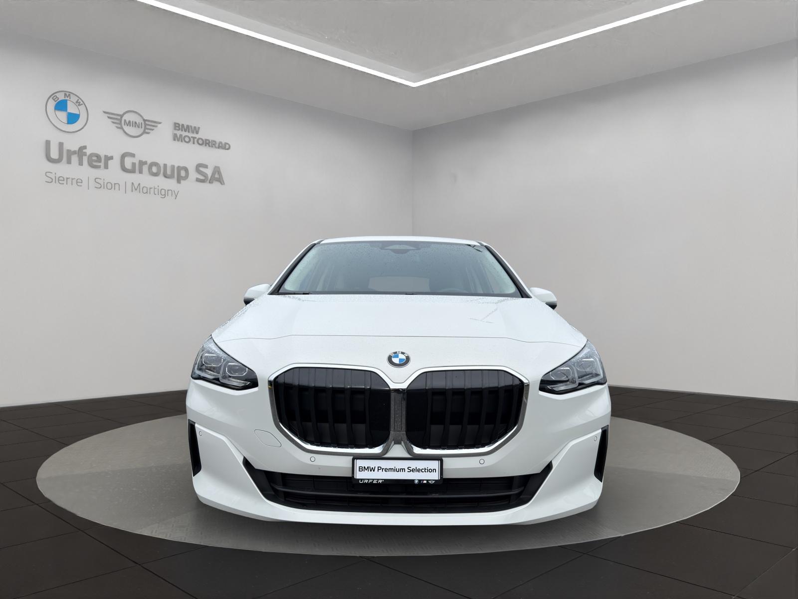 BMW 220i Active Tourer DKG-image-8