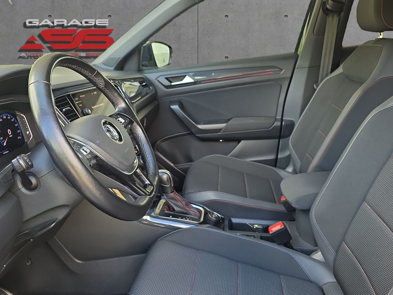 VW T-Roc 2.0 TSI Sport DSG 4Motion-showroom-element-3