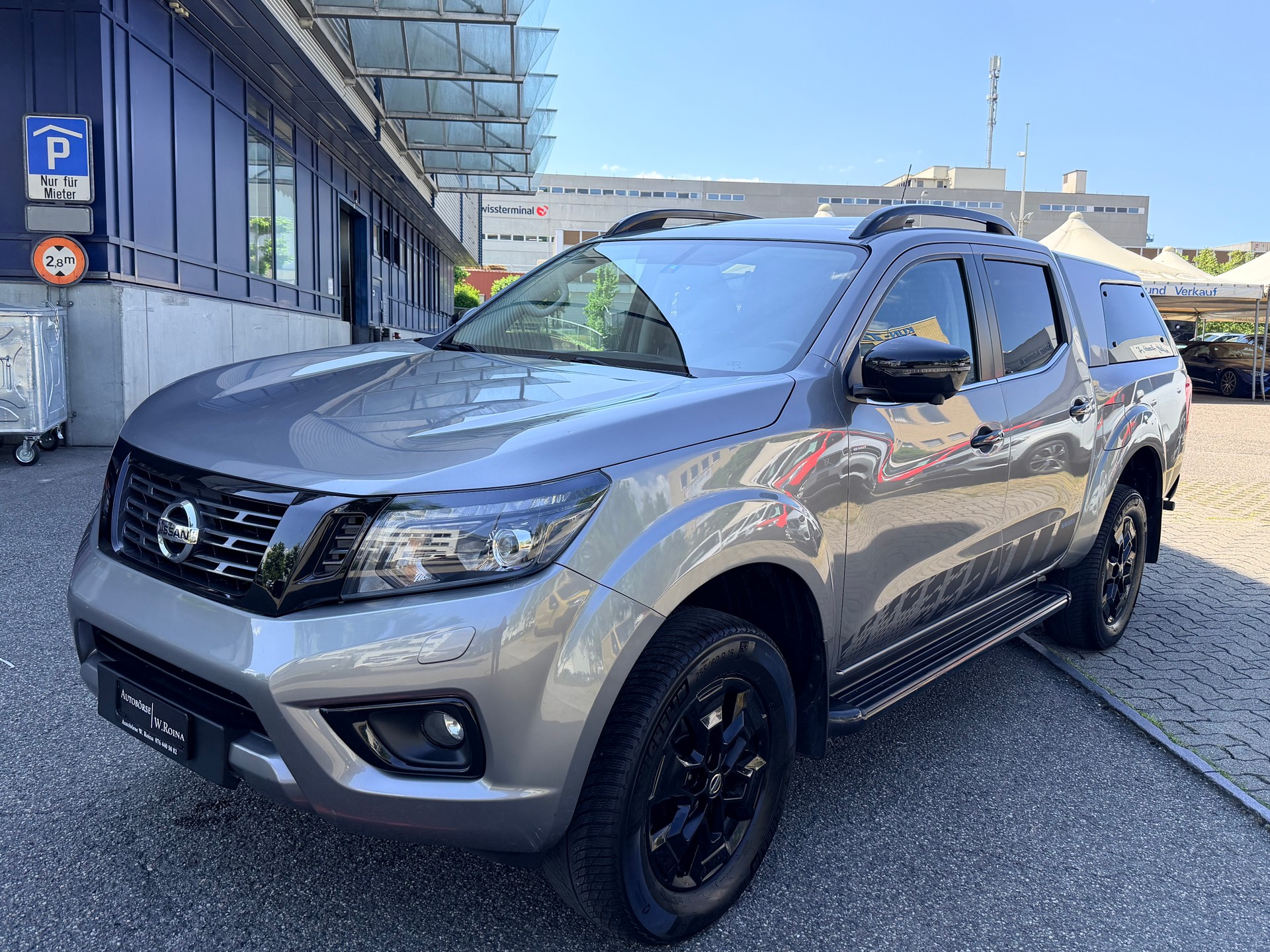 NISSAN Navara Double Cab N-Guard 2.3 dCi 4WD-image-6