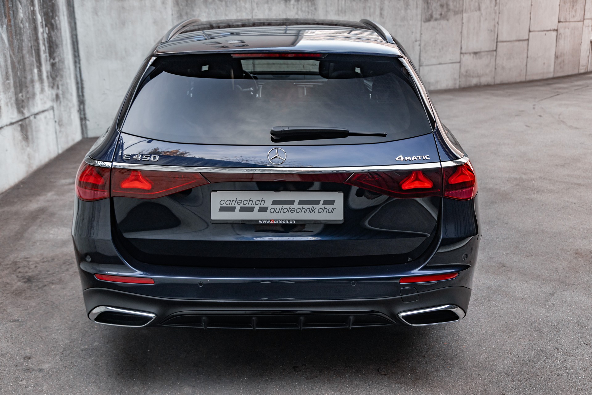 MERCEDES-BENZ E 450 T 9G-Tronic 4Matic-image-13