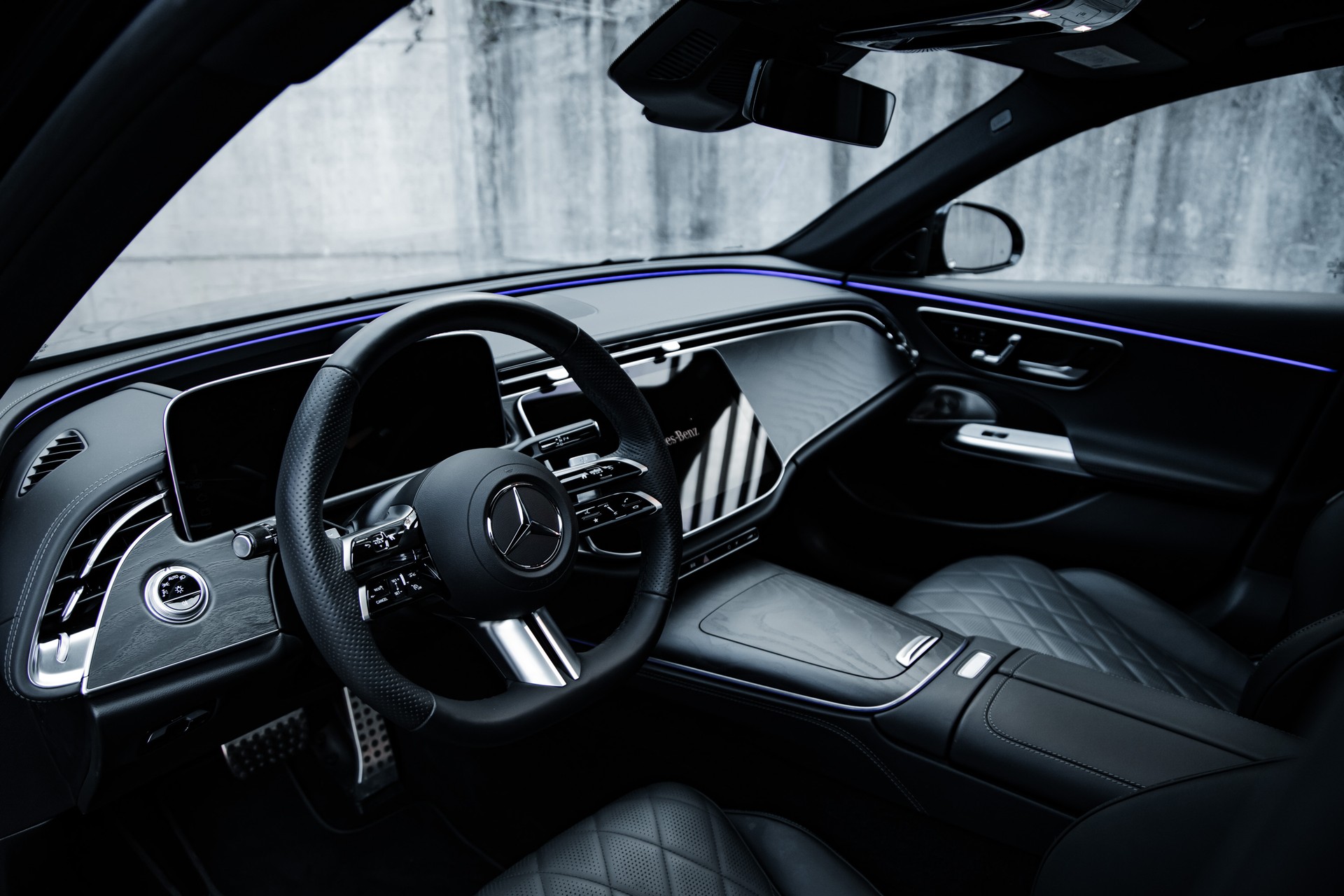 MERCEDES-BENZ E 450 T 9G-Tronic 4Matic-image-19