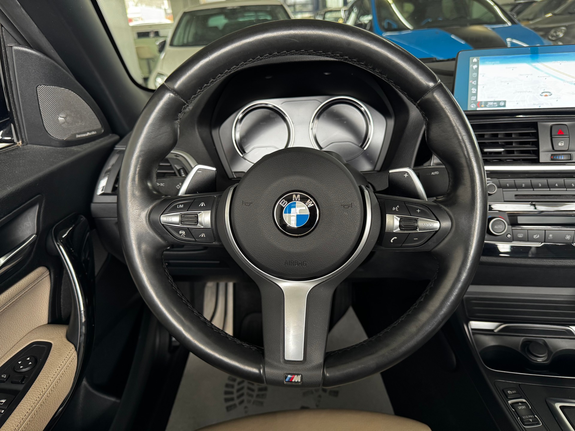BMW M240i xDrive Steptronic-image-24
