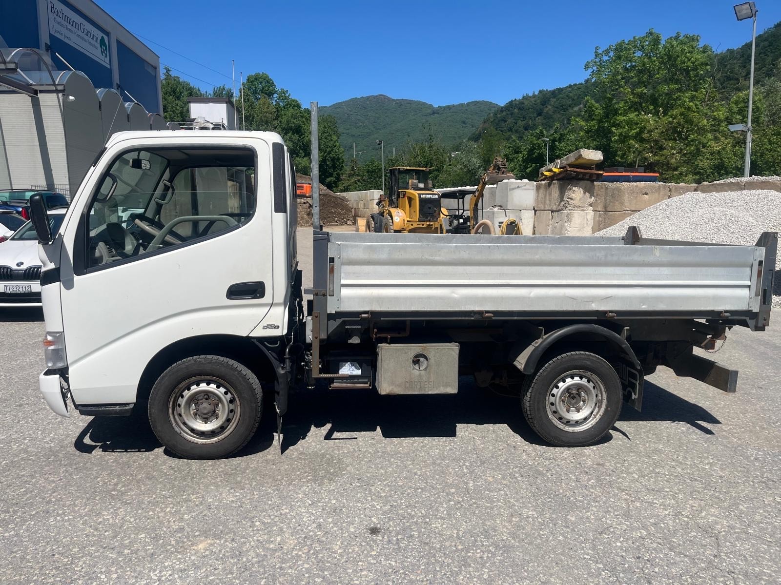 TOYOTA Dyna 100 2.5 D-4D-image-6