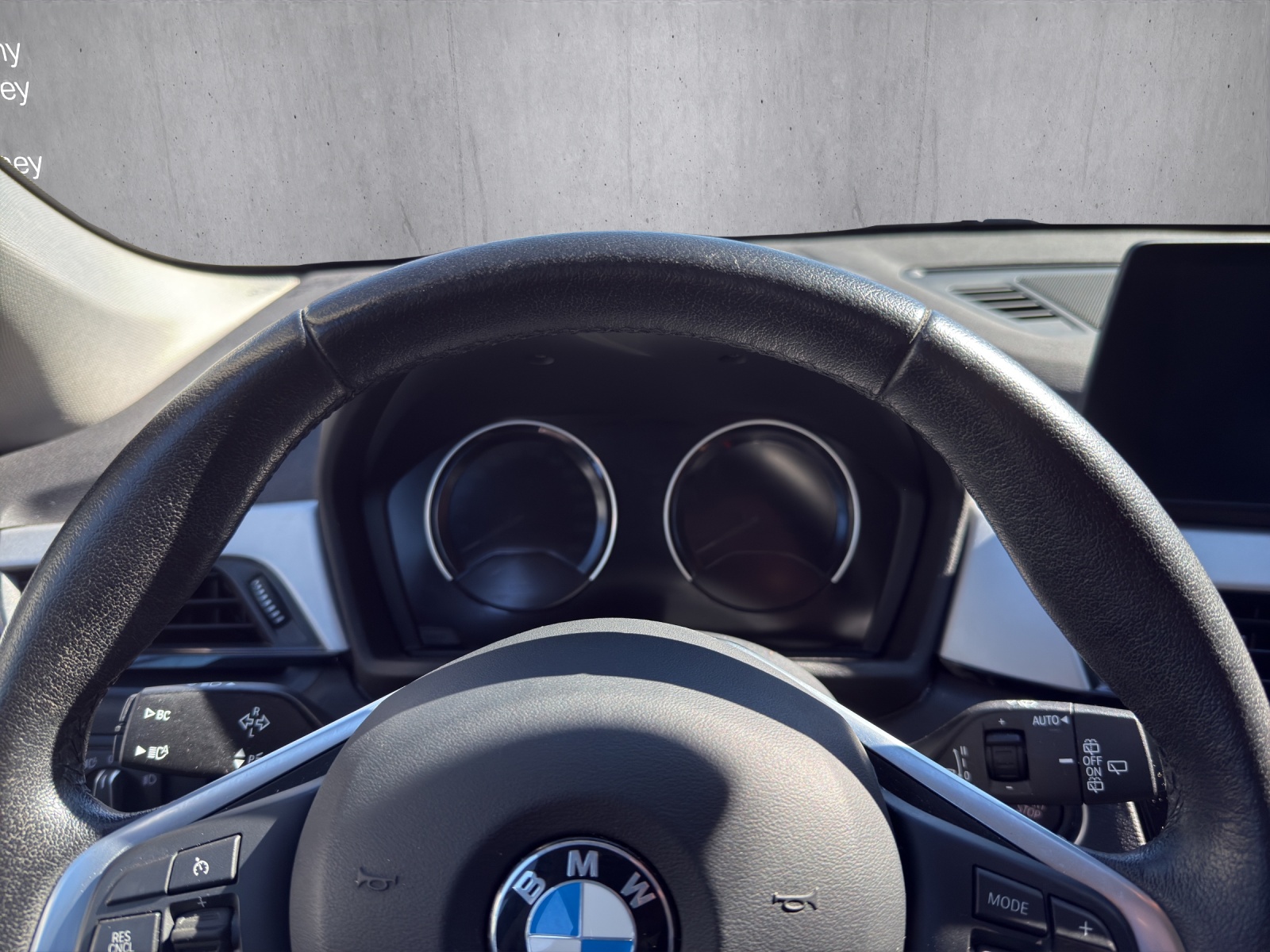 BMW X1 xDrive 25i Steptronic-image-13