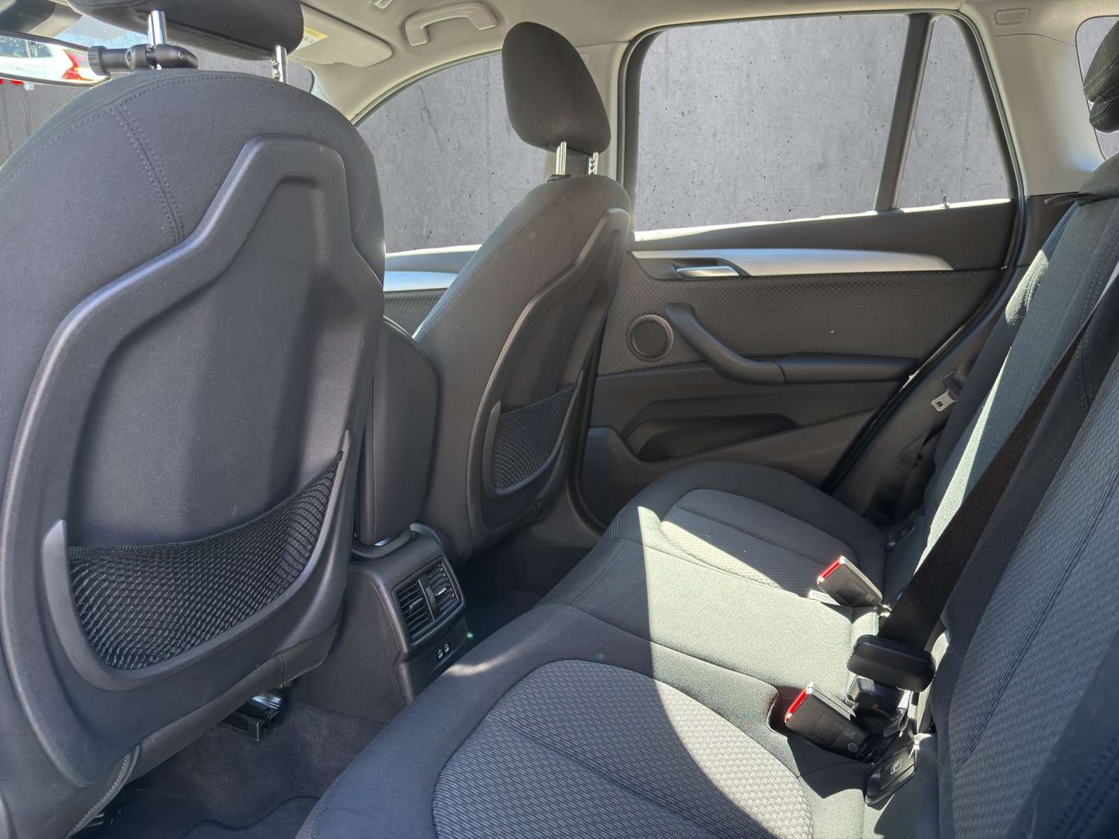 BMW X1 xDrive 25i Steptronic-image-11