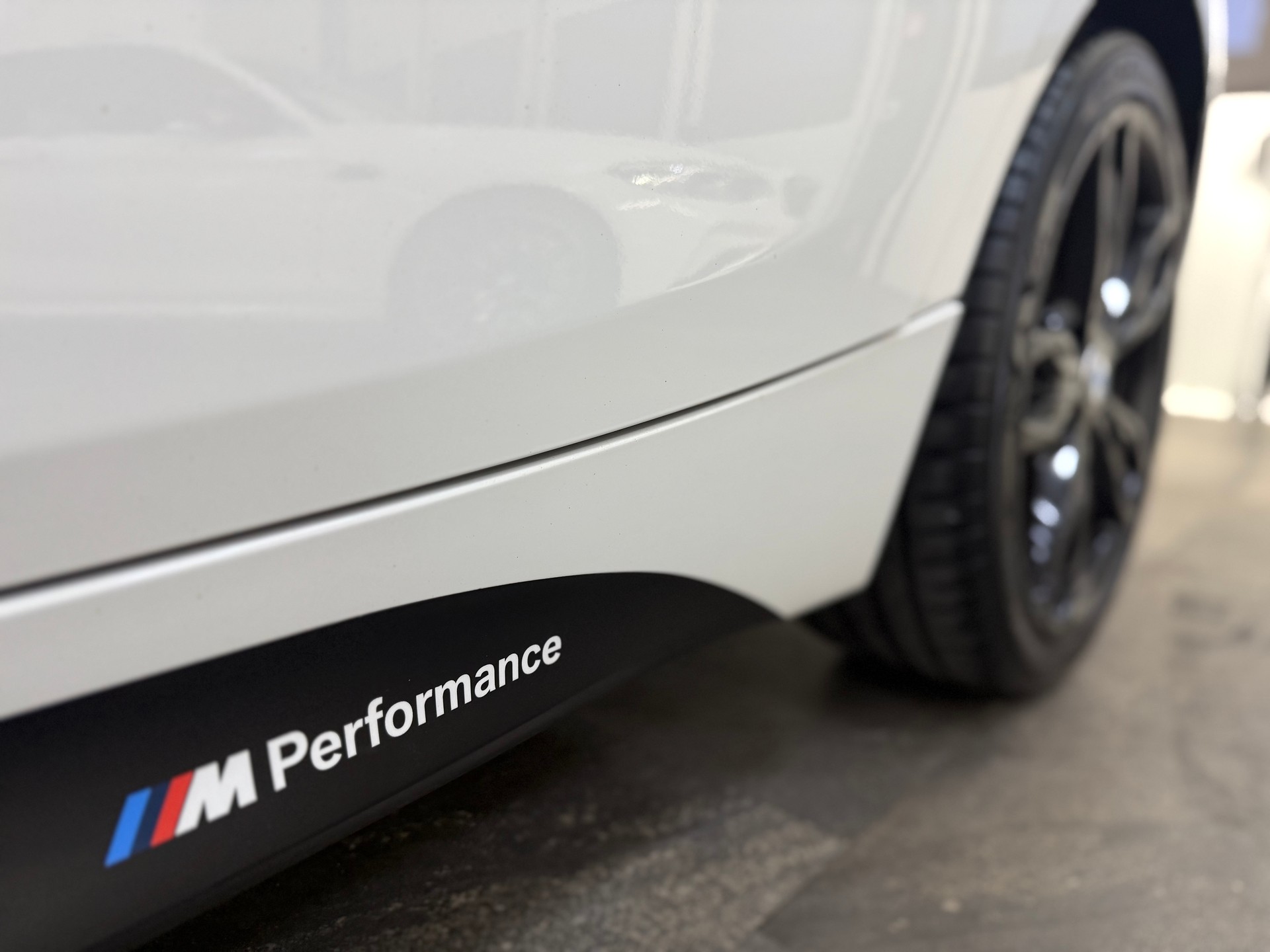 BMW M135i xDrive Steptronic-image-7