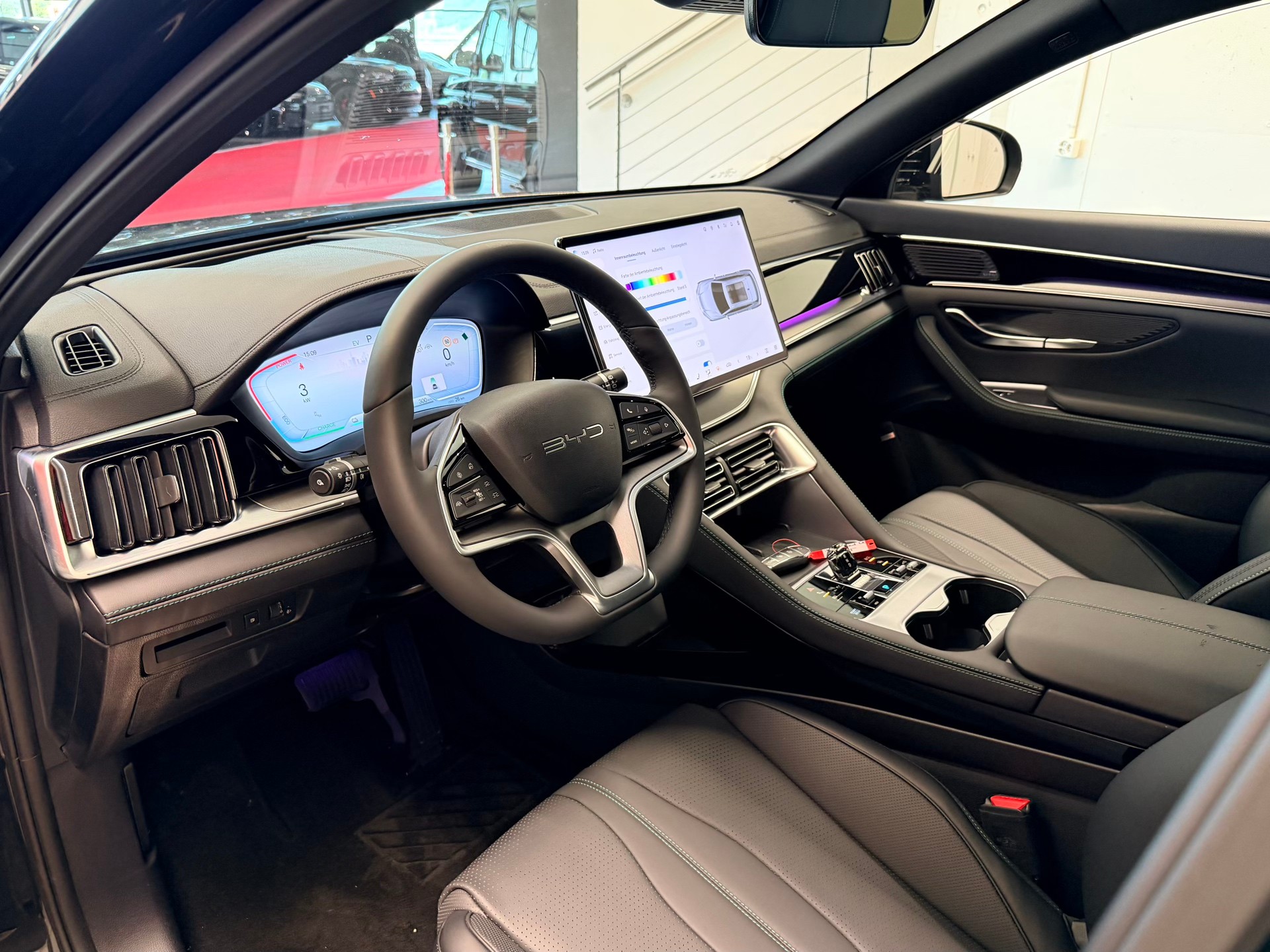 BYD Seal U DM-i Design AWD-image-10
