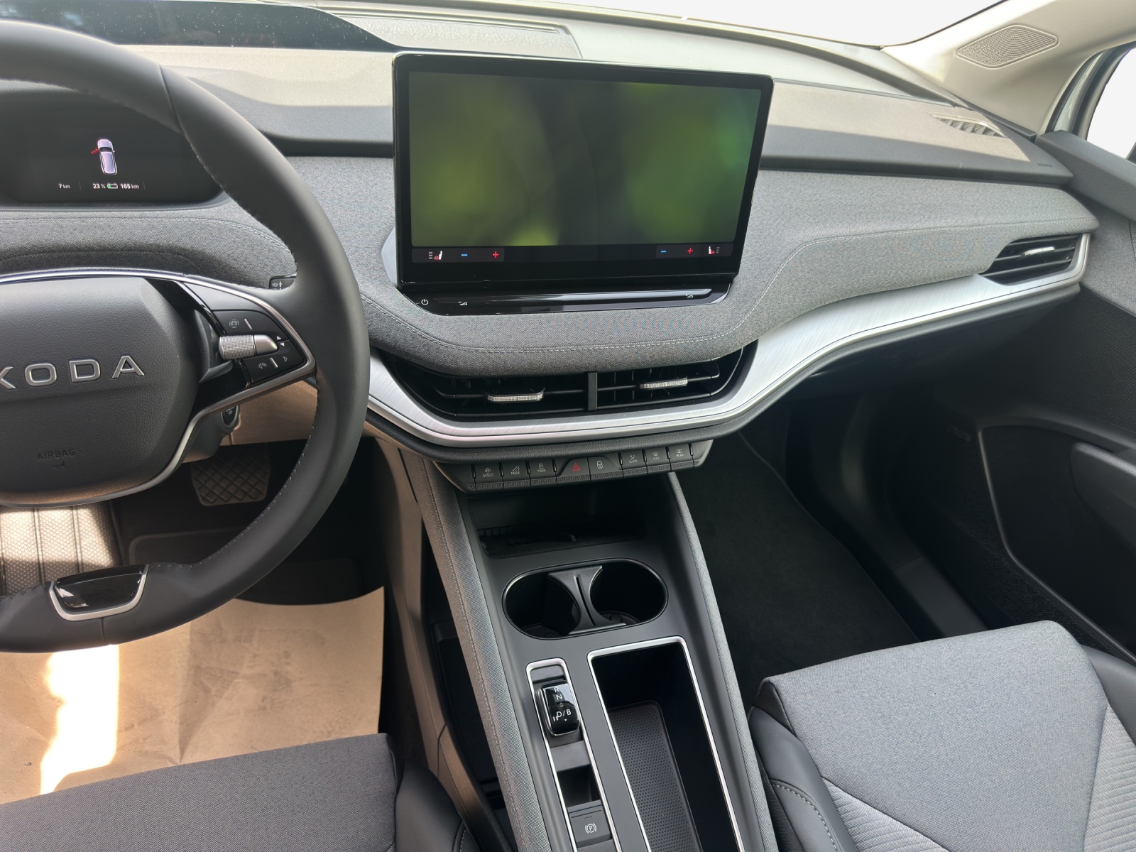 SKODA Enyaq 85-image-10
